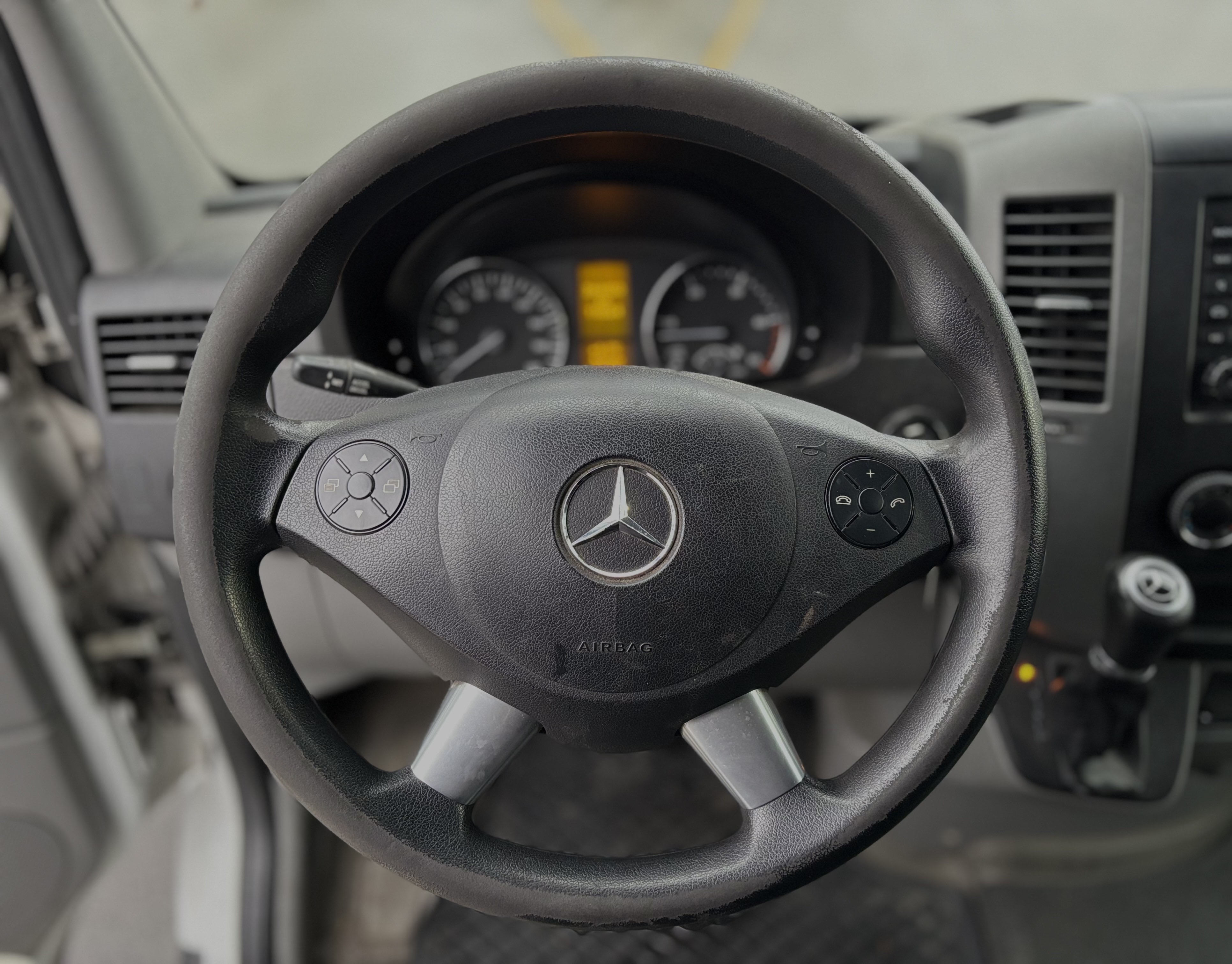 /canwestautoinc/2016-Mercedes-Benz-SprinterCargo-5981810087710588.jpg