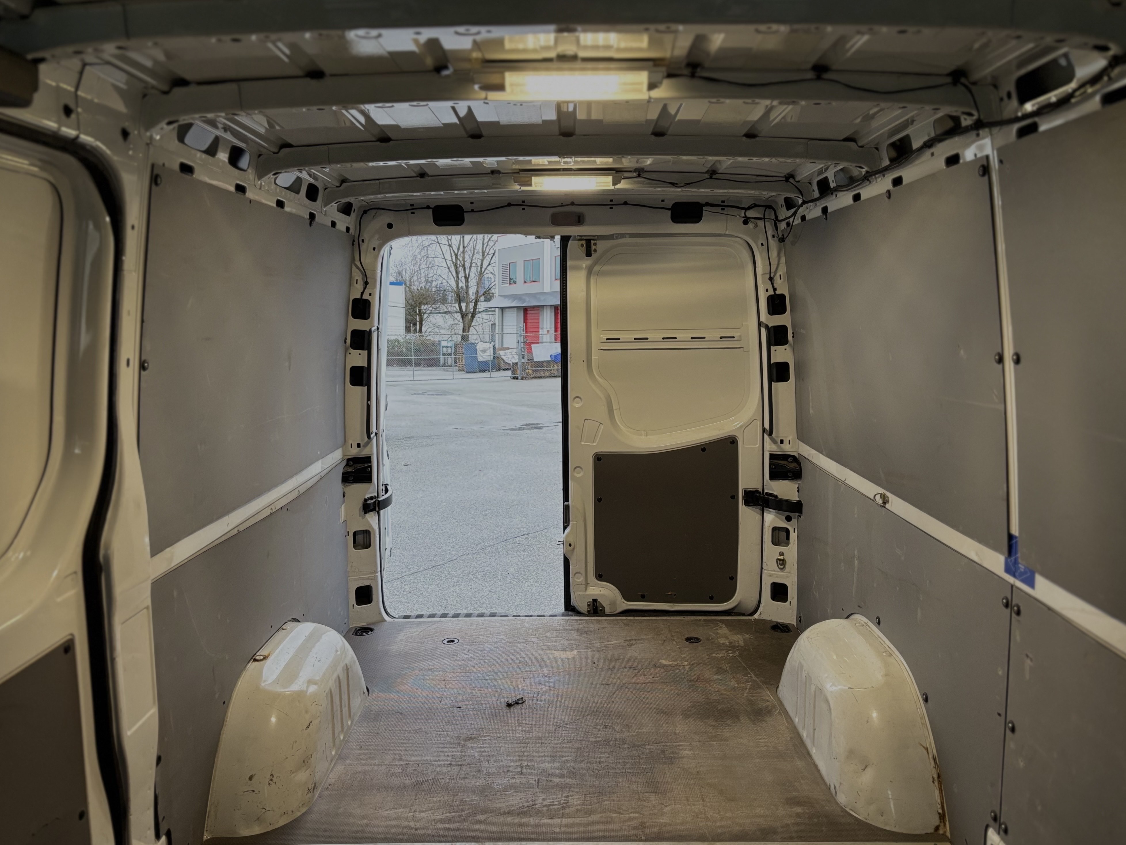 /canwestautoinc/2016-Mercedes-Benz-SprinterCargo-734916645875054.jpg