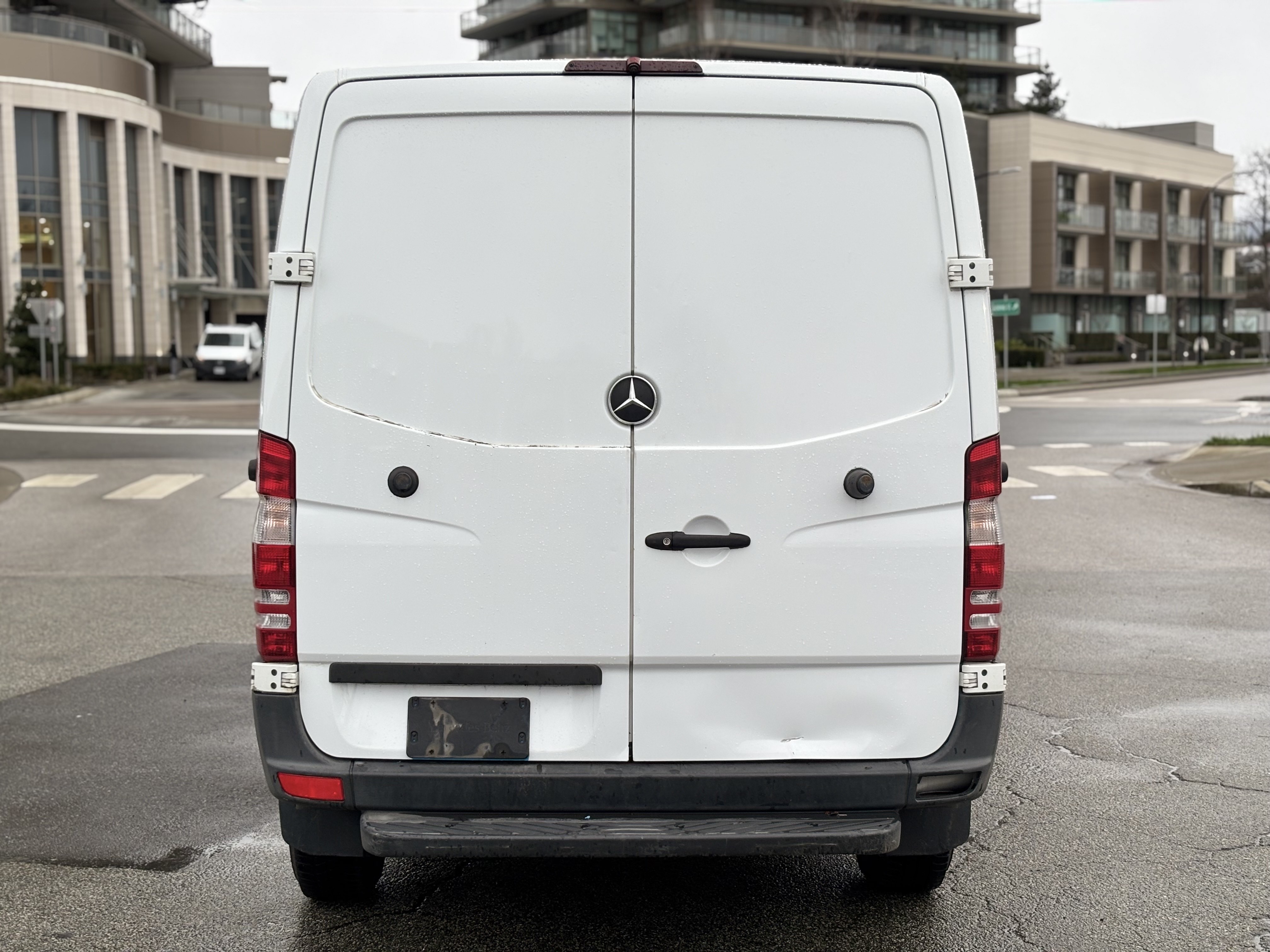 /canwestautoinc/2016-Mercedes-Benz-SprinterCargo-9033030685617054.jpg