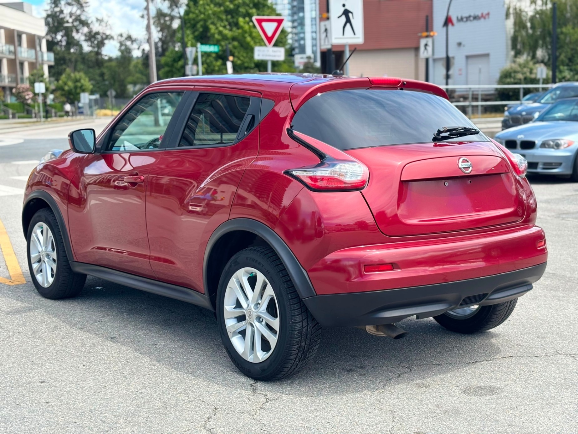/canwestautoinc/2016-Nissan-Juke-020407901202640355.jpg