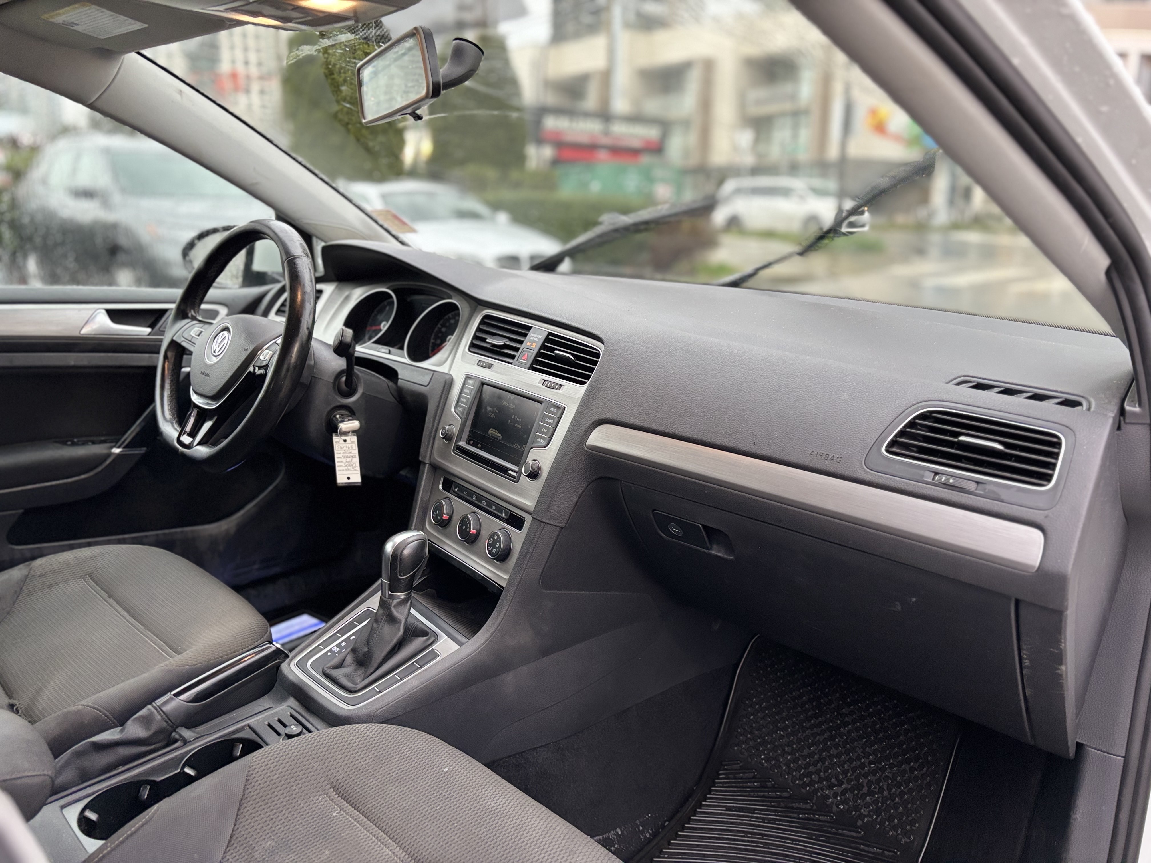 /canwestautoinc/2016-Volkswagen-GolfSportwagon-2649533600762979.jpg