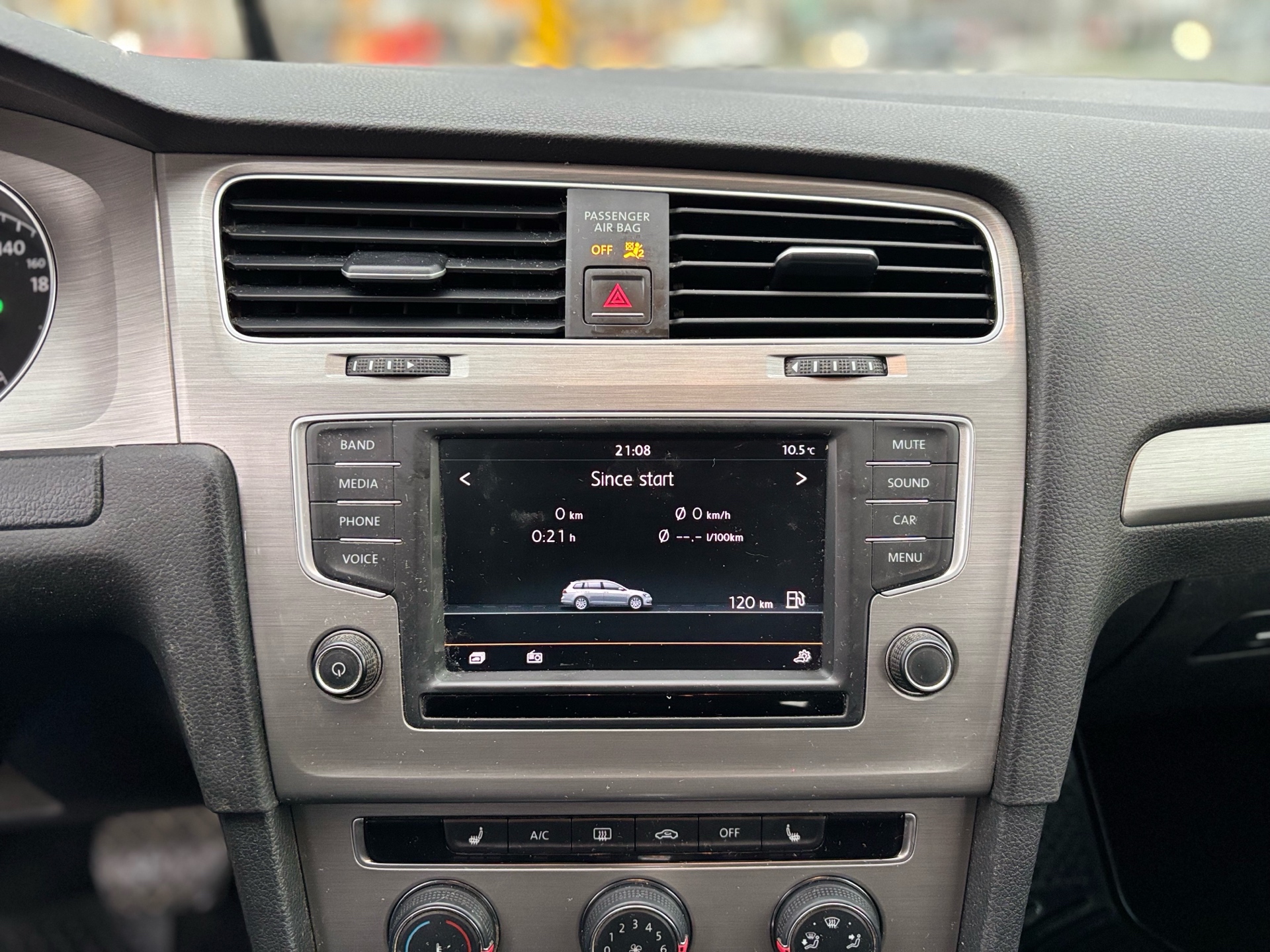 /canwestautoinc/2016-Volkswagen-GolfSportwagon-9840243759686185.jpg