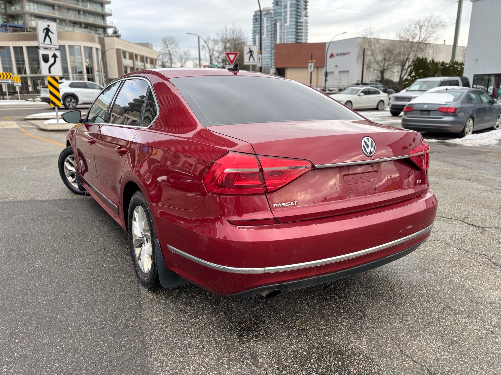 /canwestautoinc/2016-Volkswagen-Passat-10513045429020207.jpg
