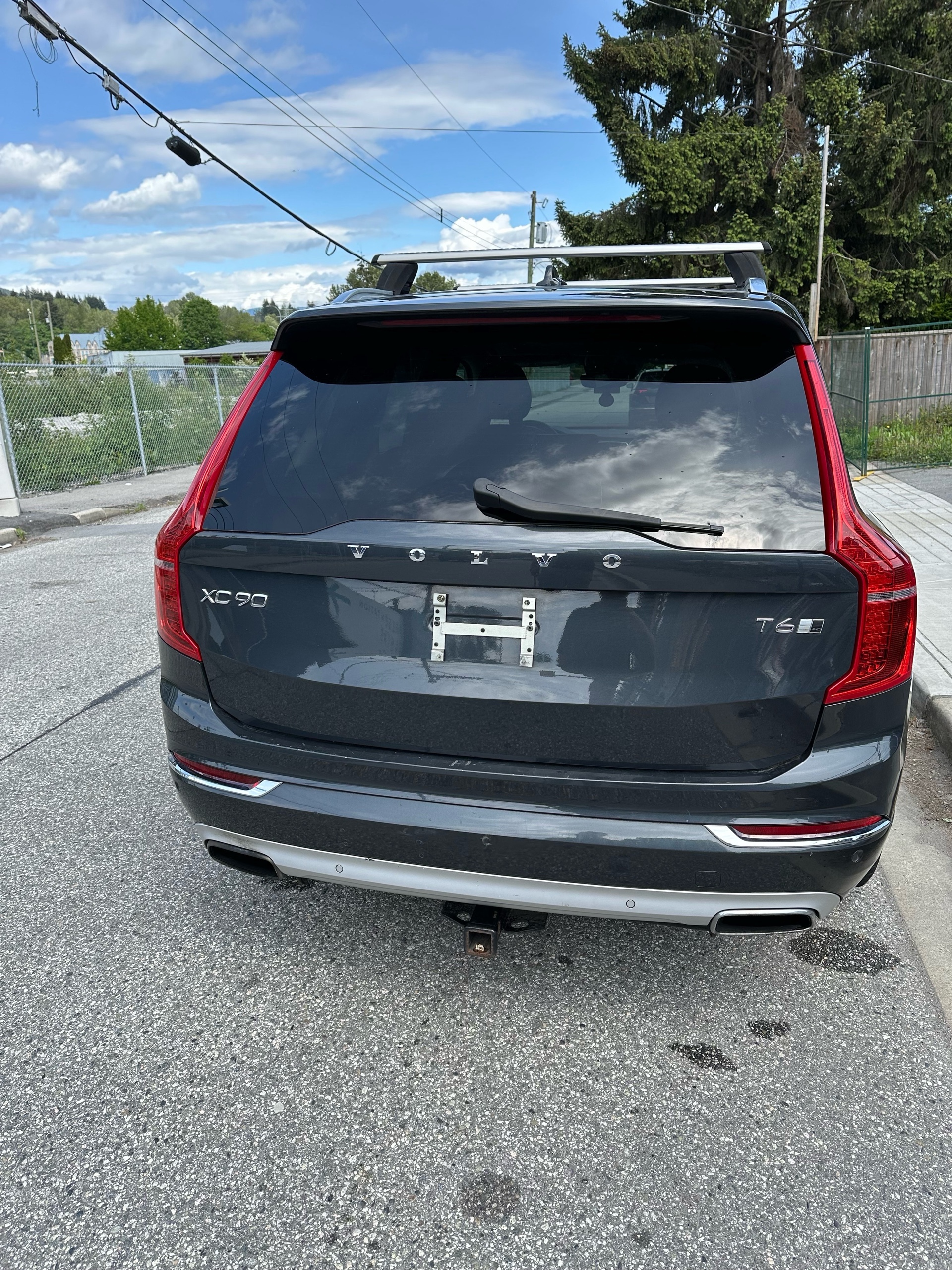 /canwestautoinc/2016-Volvo-XC90-19463099907663572.jpg