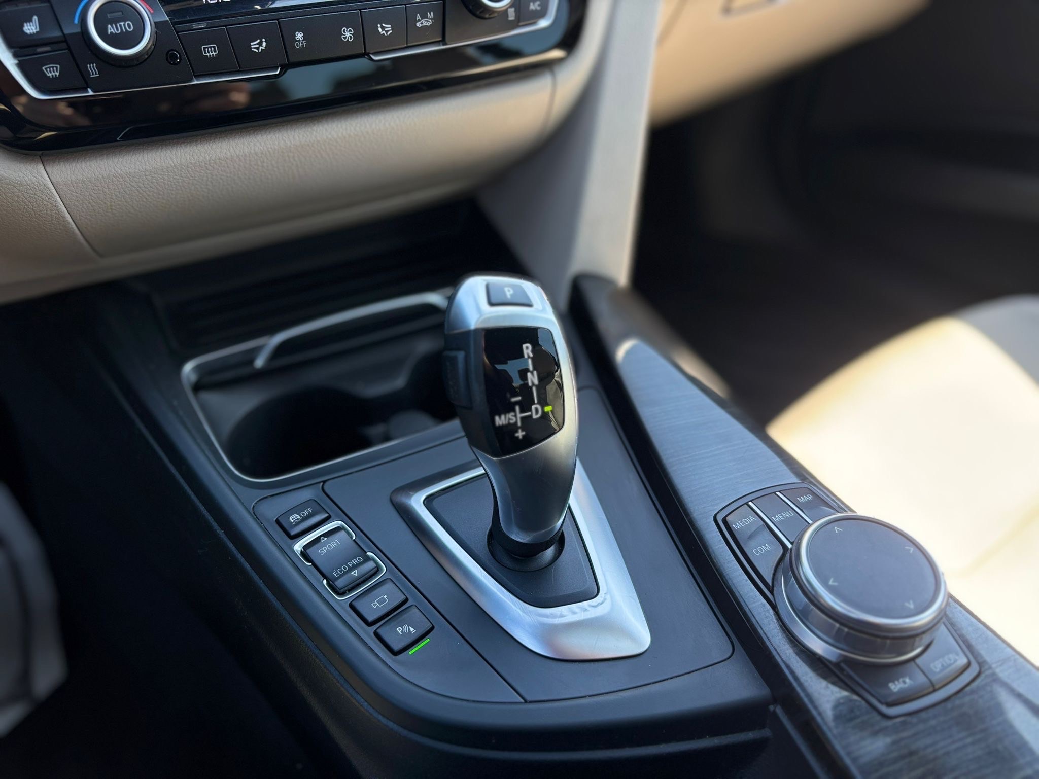 /canwestautoinc/2017-BMW-3Series-32083635836537283.jpg