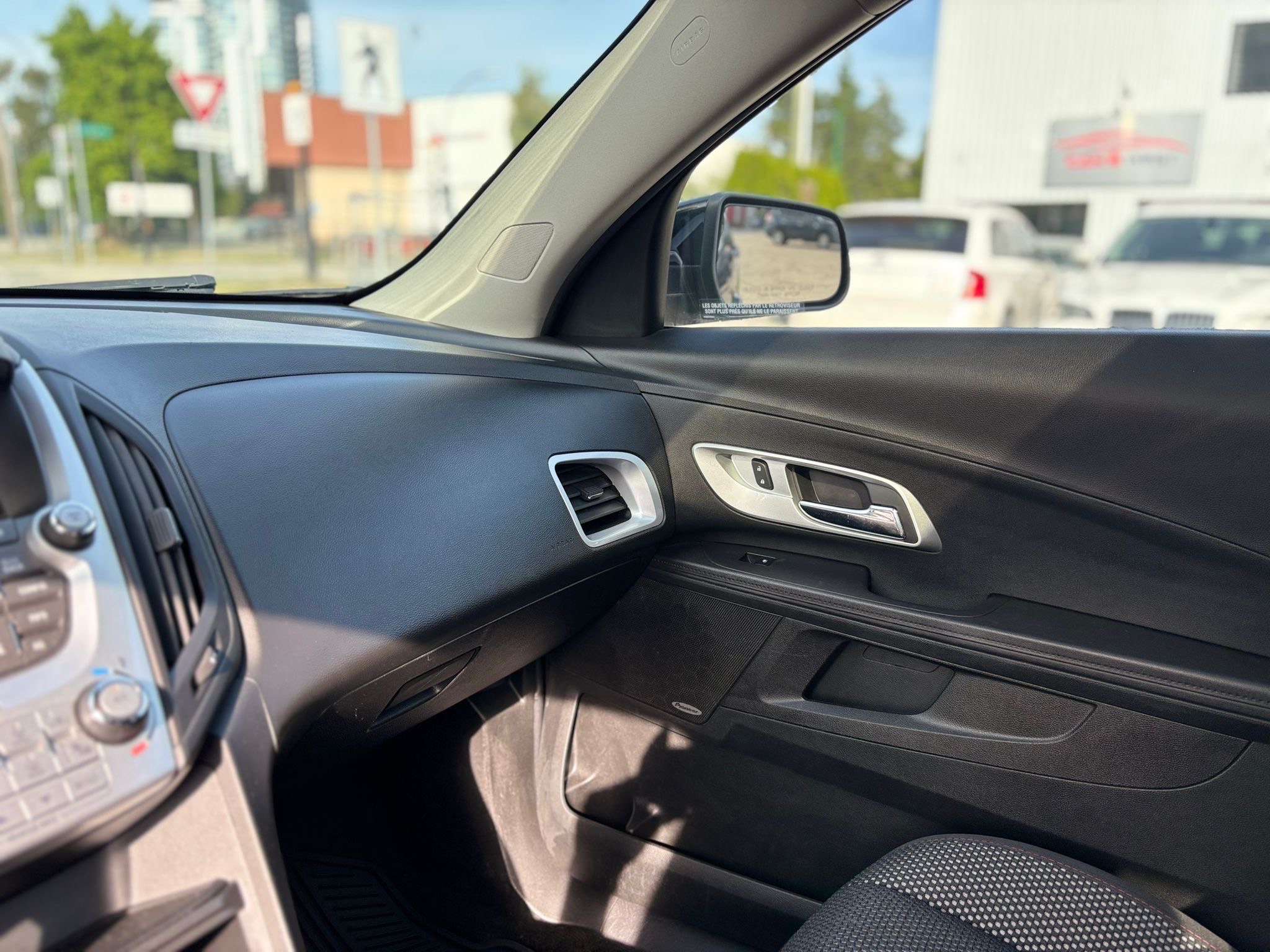 /canwestautoinc/2017-Chevrolet-Equinox-11347413013803442.jpg