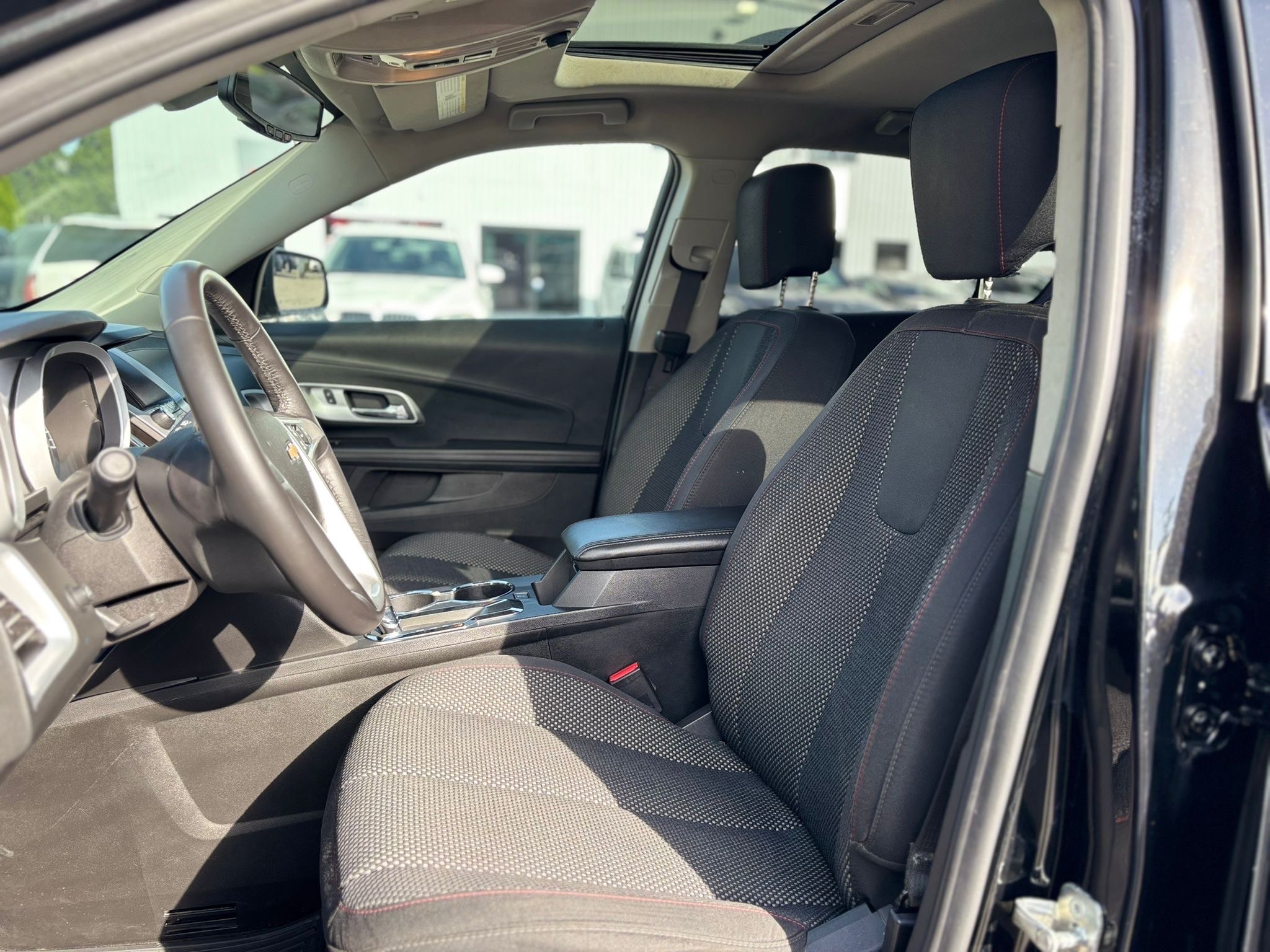 /canwestautoinc/2017-Chevrolet-Equinox-24305377828135755.jpg