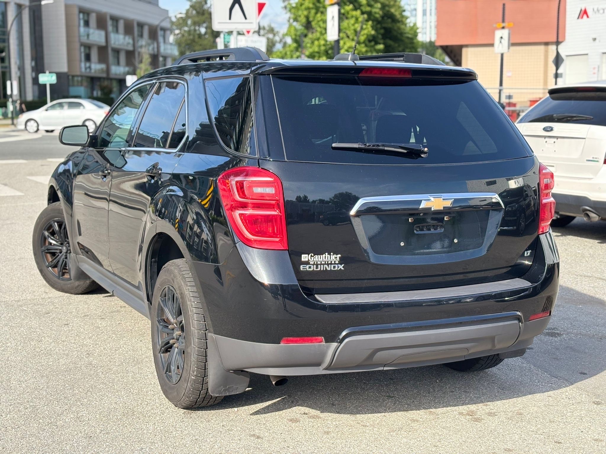 /canwestautoinc/2017-Chevrolet-Equinox-9656690920731401.jpg