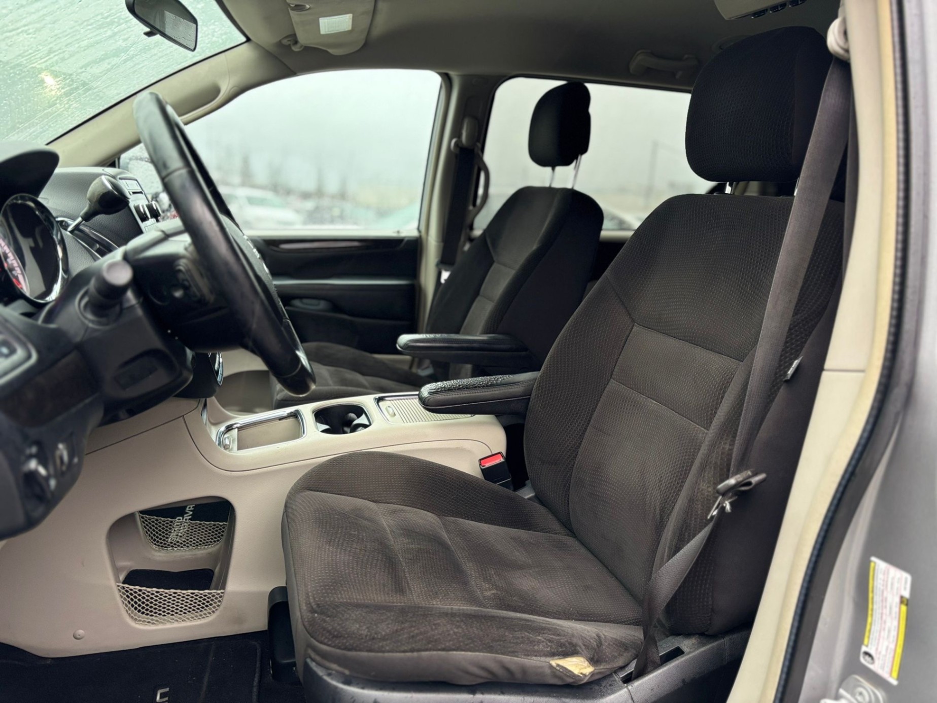 /canwestautoinc/2017-Dodge-GrandCaravan-20096431220721245.jpg