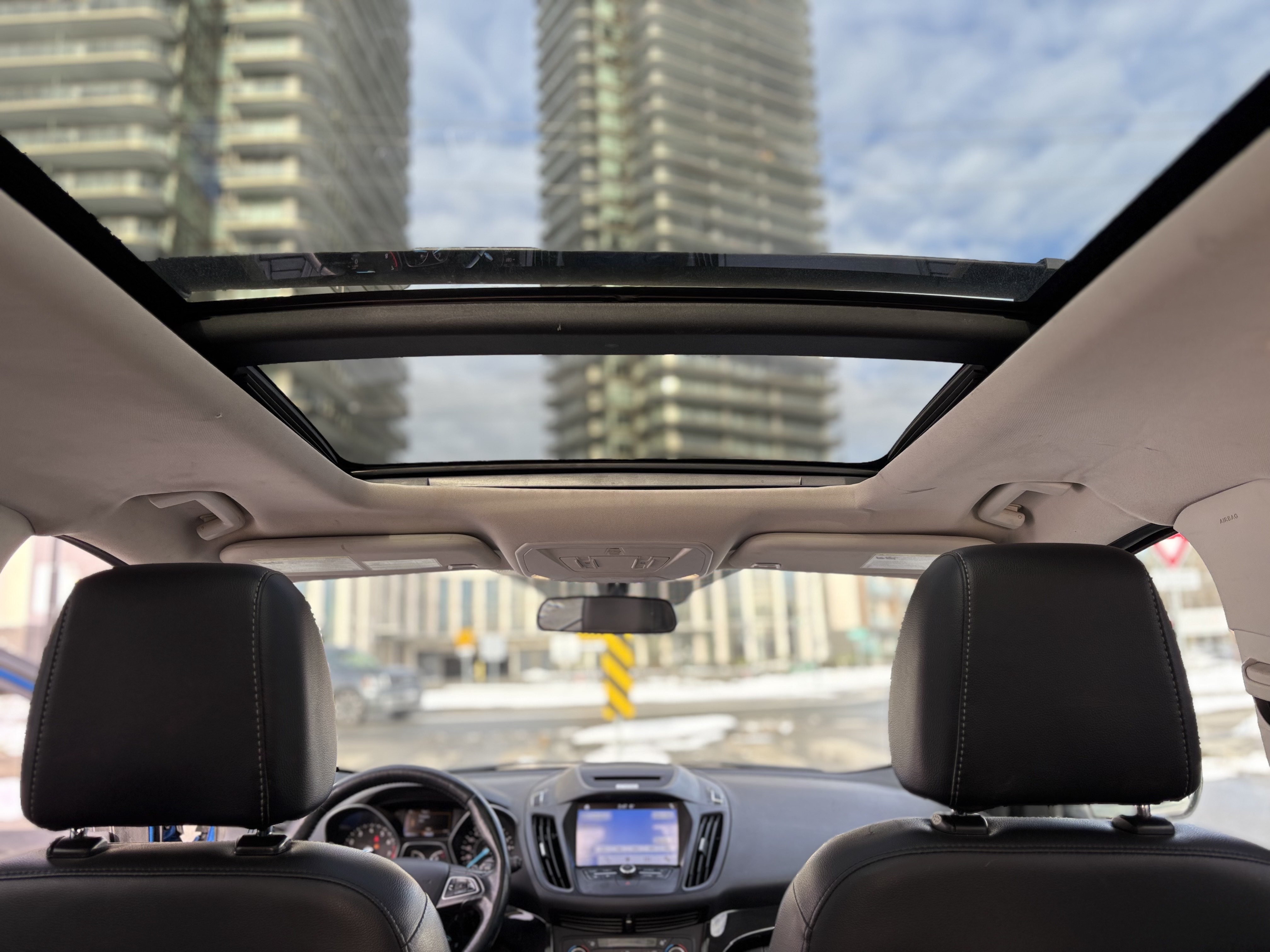 /canwestautoinc/2017-Ford-Escape-46058651764389746.jpg