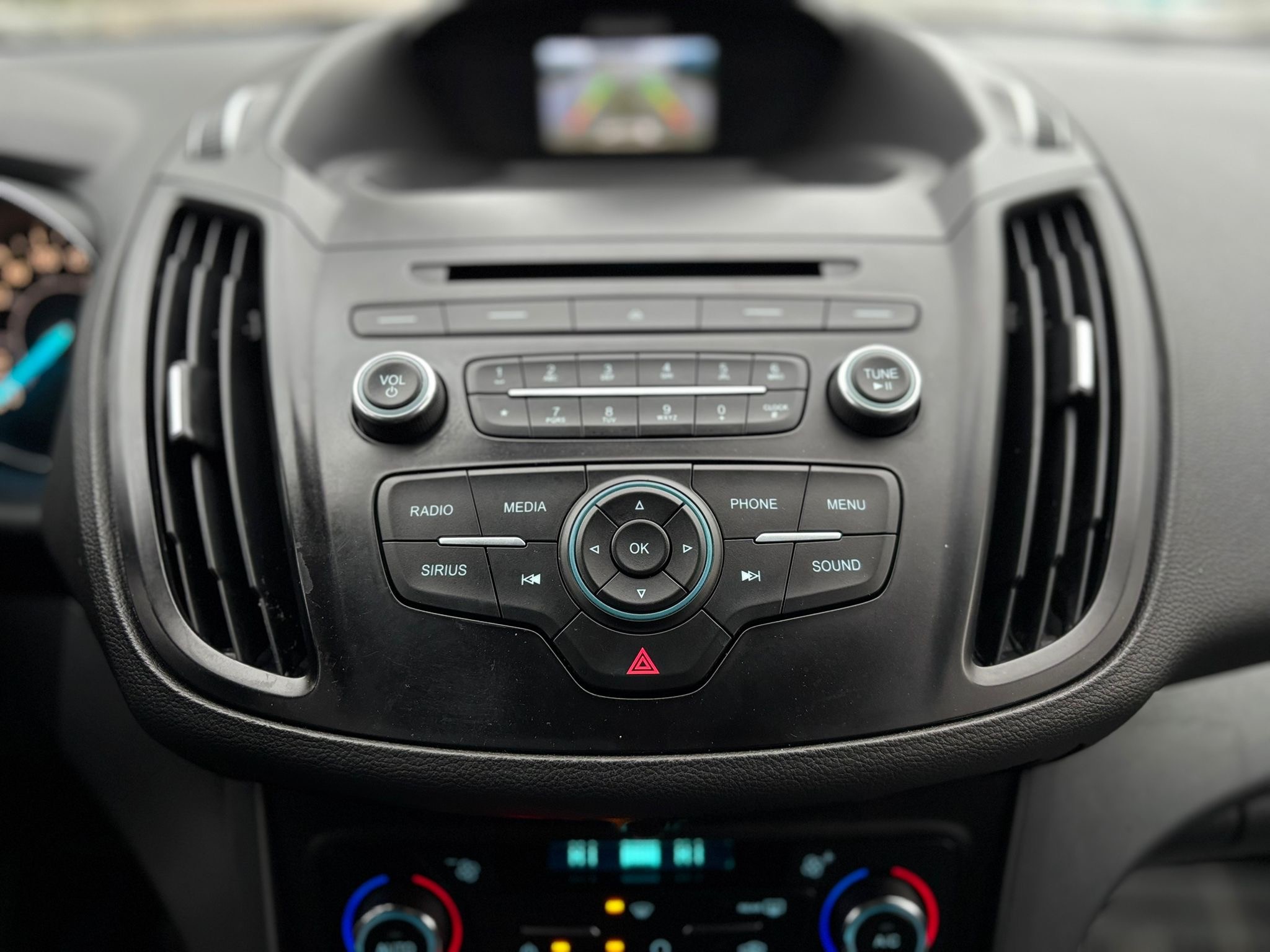 /canwestautoinc/2017-Ford-Escape-5453794472619127.jpg
