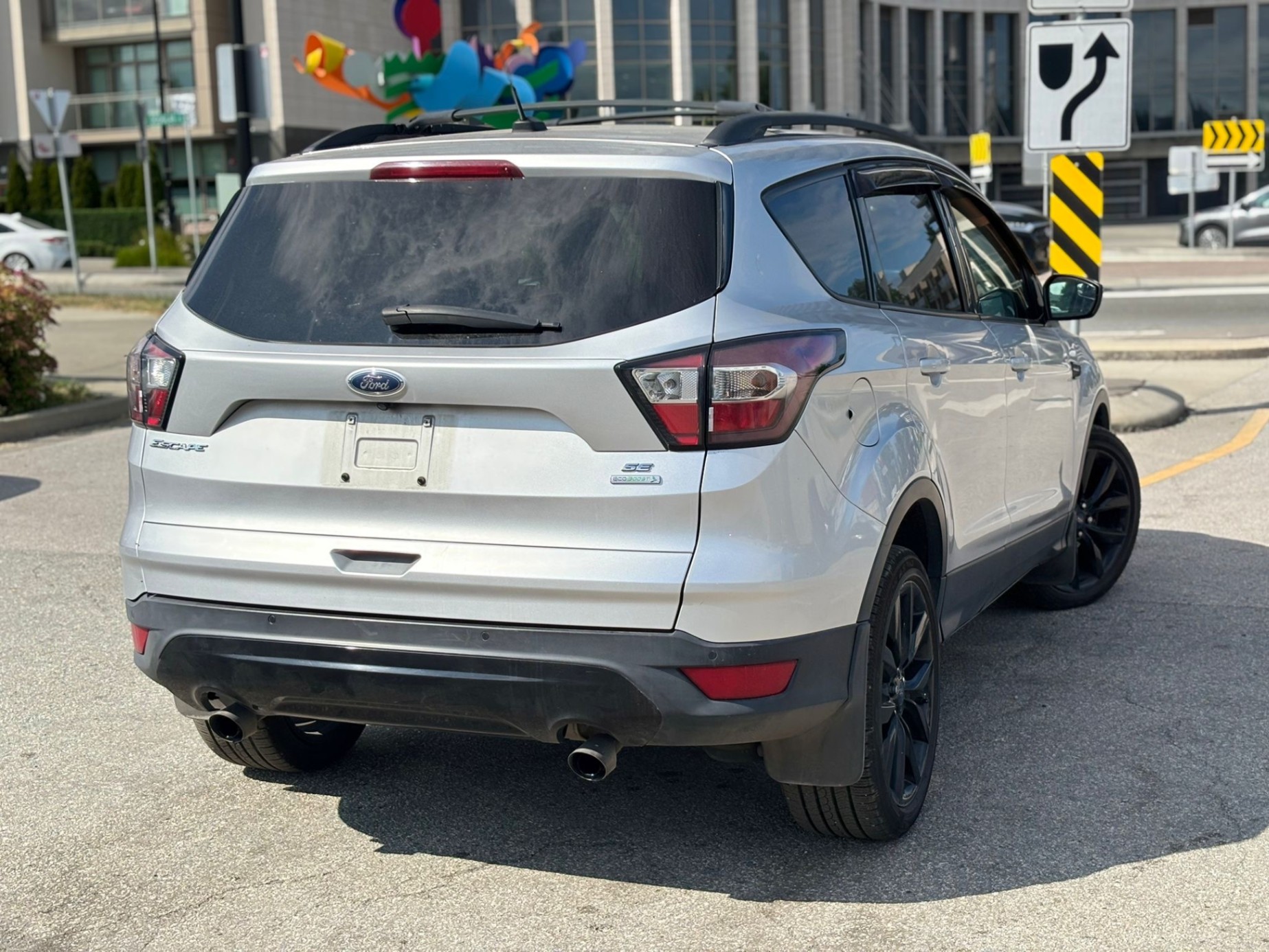 /canwestautoinc/2017-Ford-Escape-9452721059580422.jpg