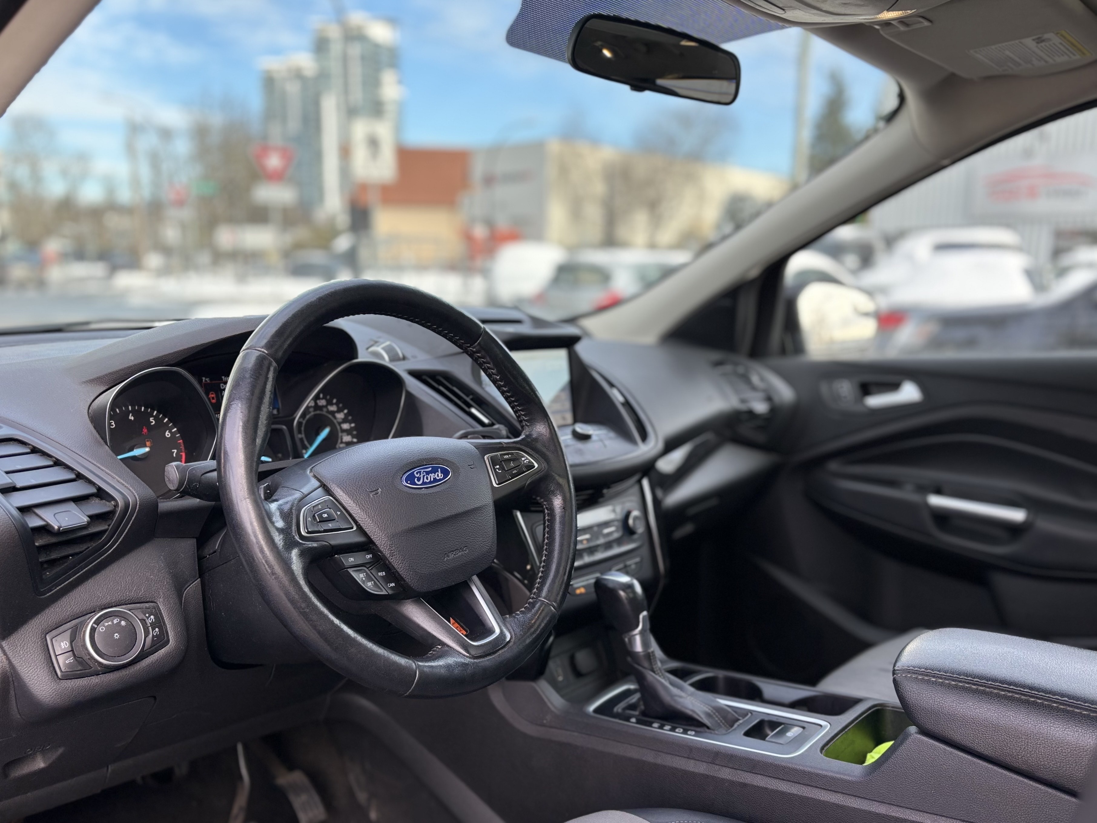/canwestautoinc/2017-Ford-Escape-9582445207770105.jpg