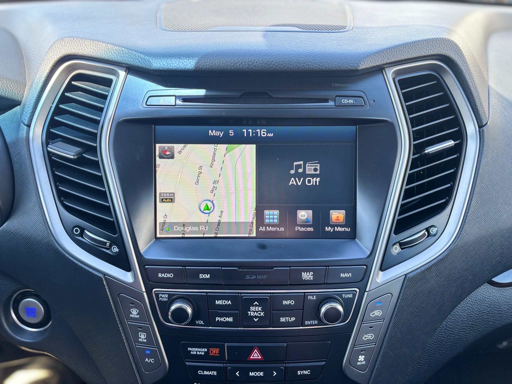 /canwestautoinc/2017-Hyundai-SantaFe-26180971117387397.jpg