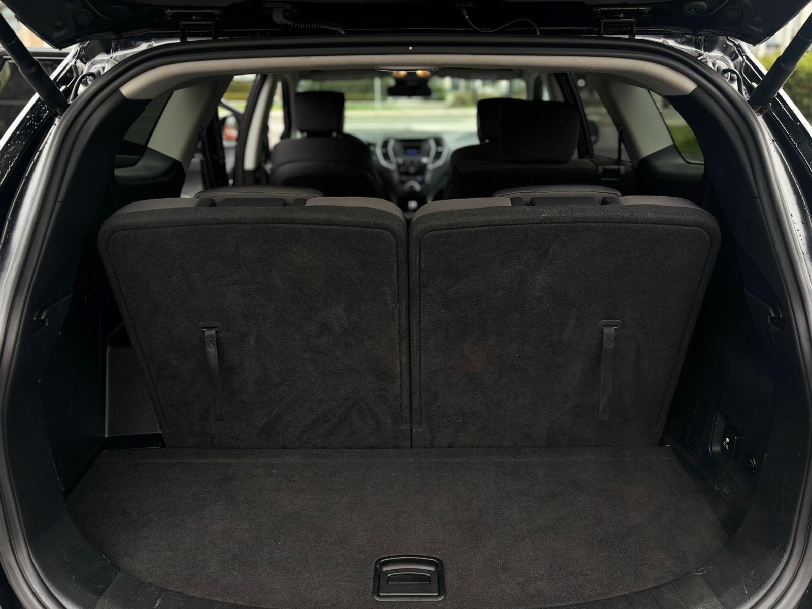 /canwestautoinc/2017-Hyundai-SantaFe-32595162831937396.jpg