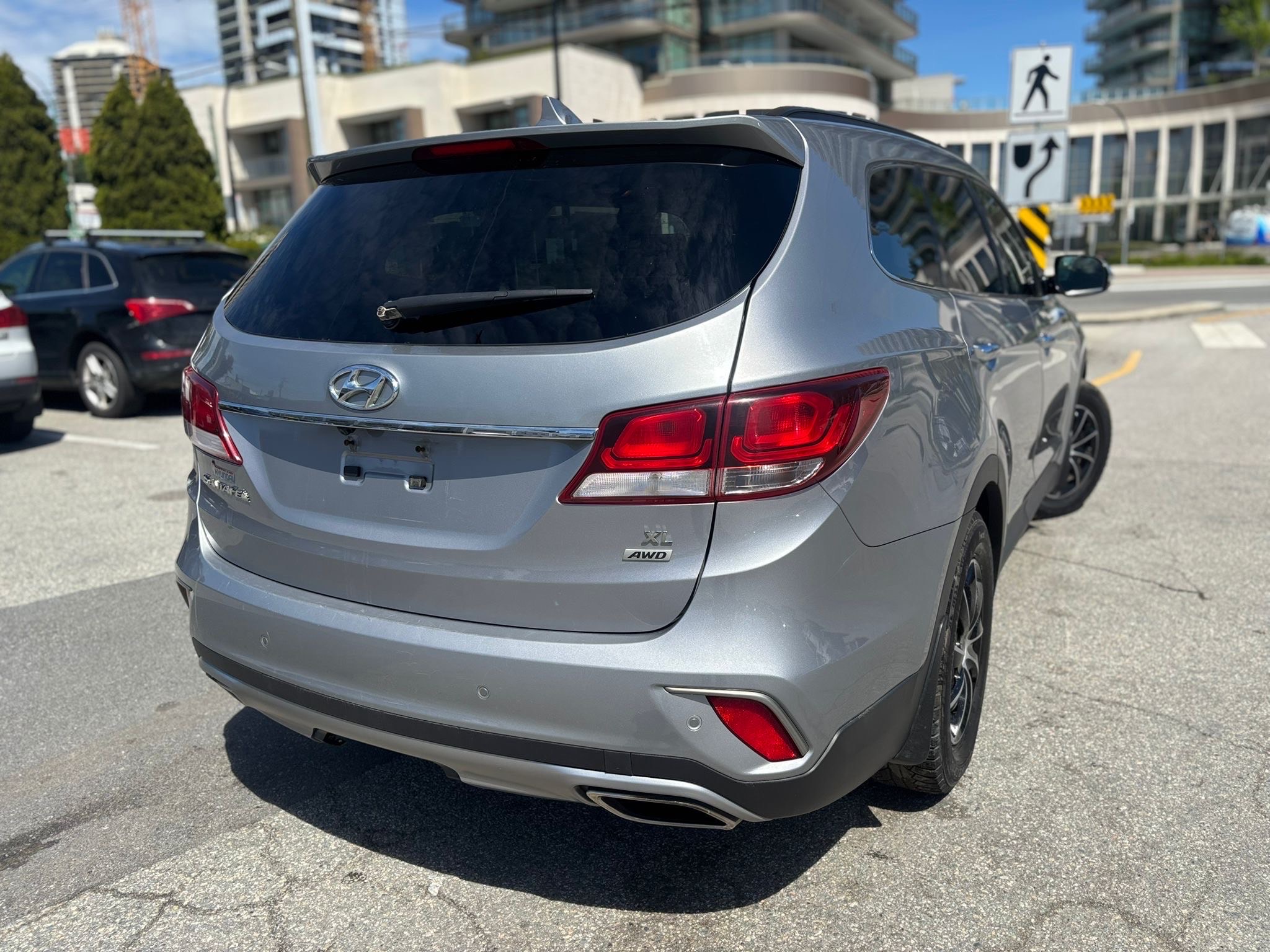 /canwestautoinc/2017-Hyundai-SantaFe-6873475477593056.jpg