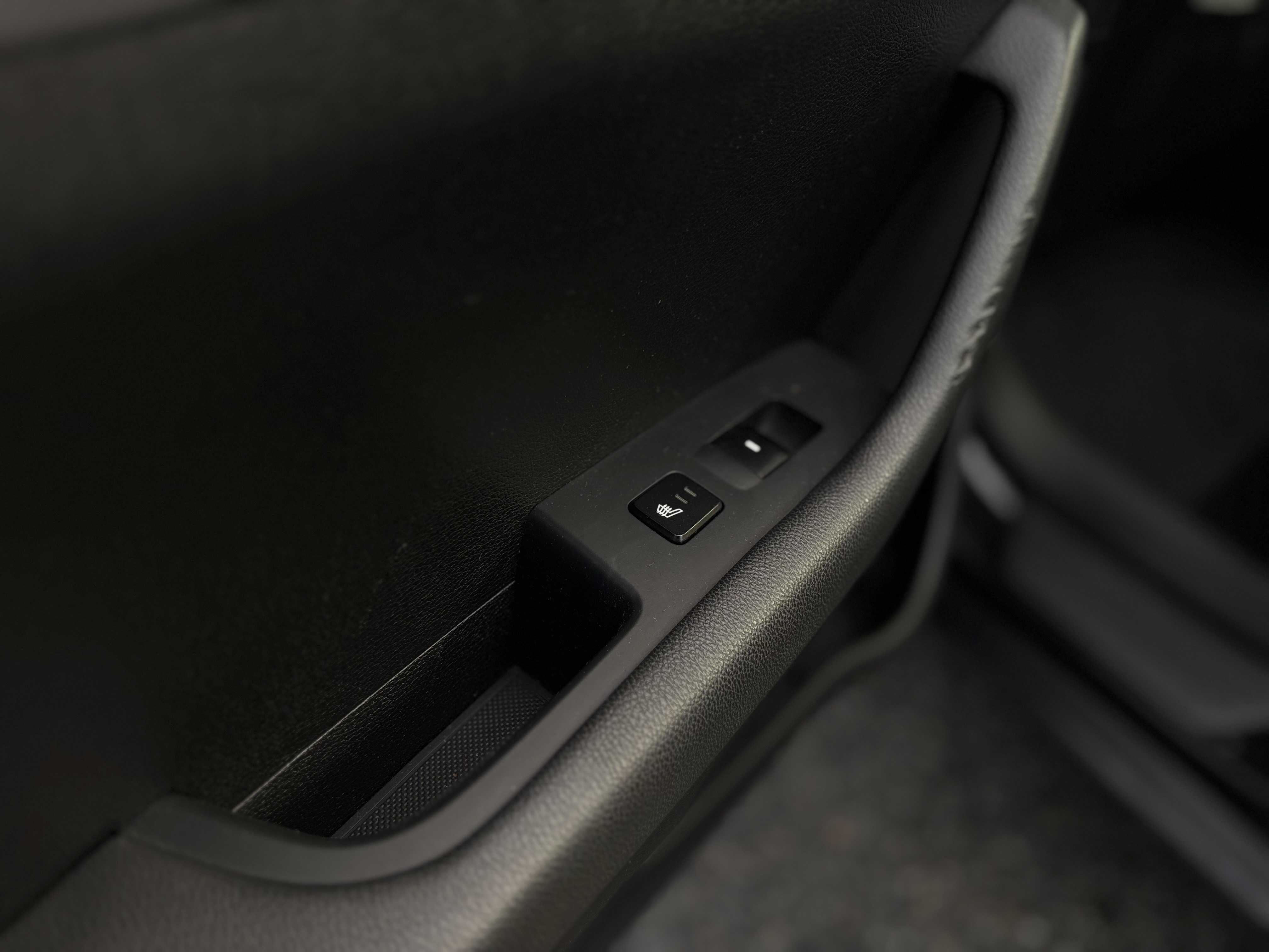/canwestautoinc/2017-Hyundai-Sonata-8105220834617355.jpg