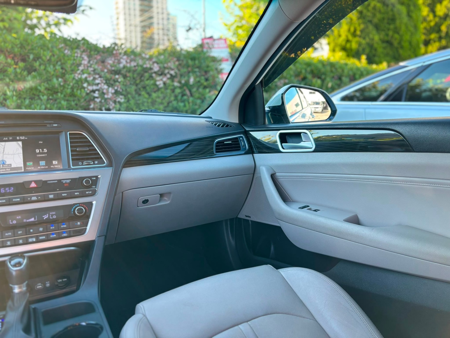 /canwestautoinc/2017-Hyundai-SonataHybrid-14112699712111354.jpg