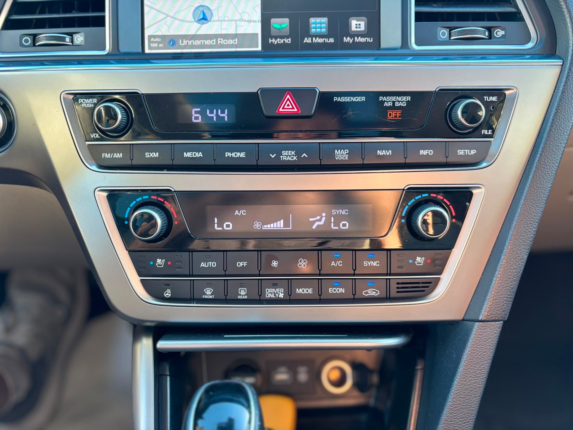 /canwestautoinc/2017-Hyundai-SonataHybrid-7982755161325079.jpg