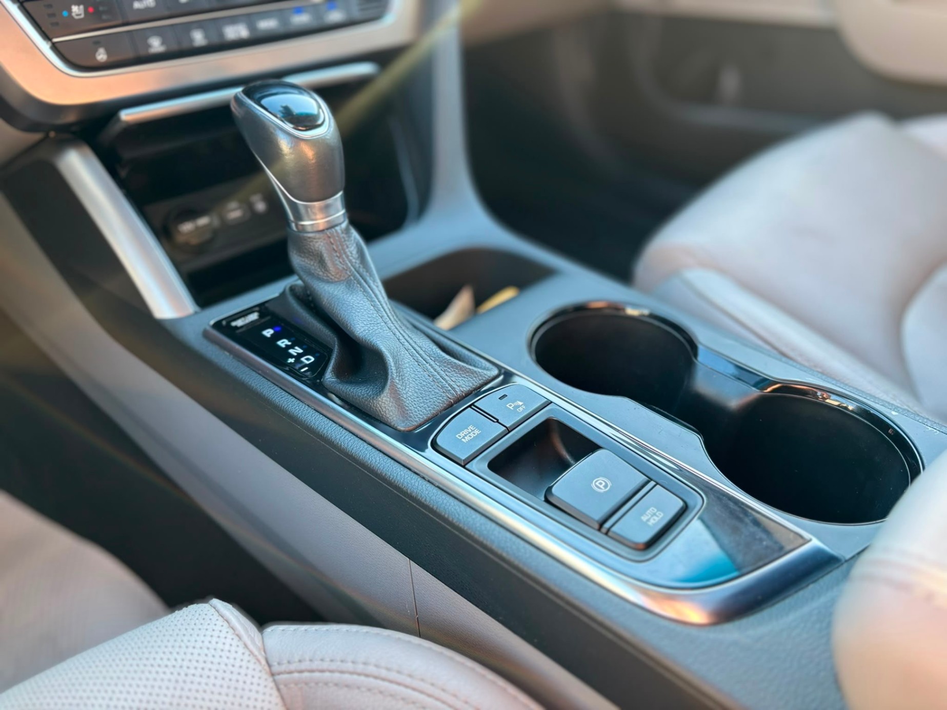 /canwestautoinc/2017-Hyundai-SonataHybrid-8134703238600178.jpg