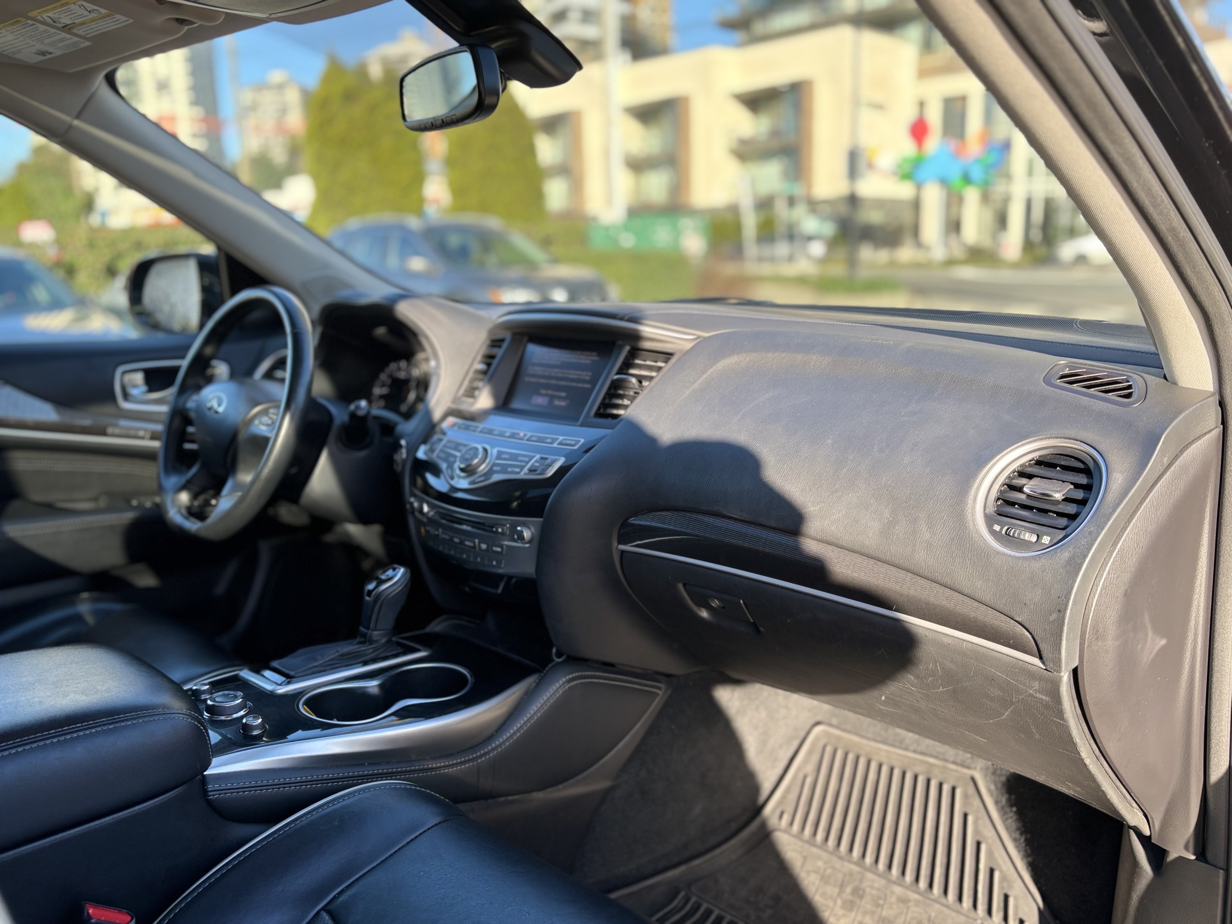 /canwestautoinc/2017-INFINITI-QX60-962657485909231.jpg
