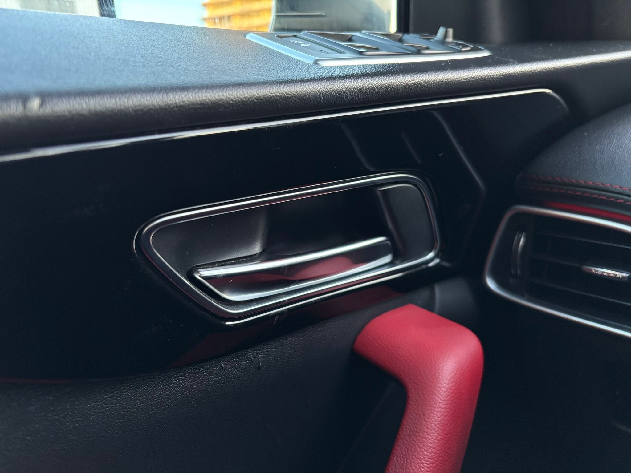 /canwestautoinc/2017-Jaguar-F-PACE-5525383120663154.jpg
