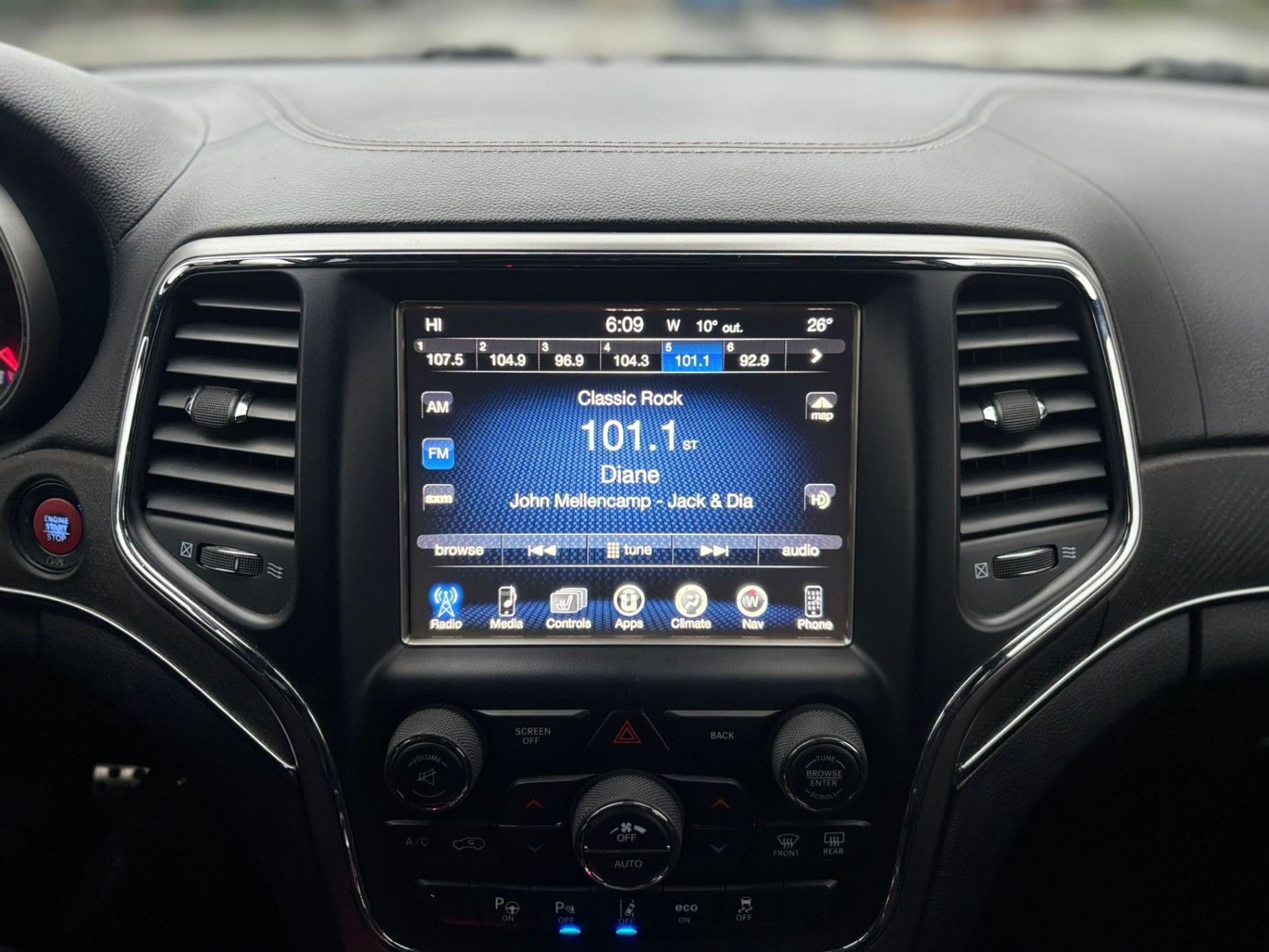 /canwestautoinc/2017-Jeep-GrandCherokee-8701676241317655.jpg