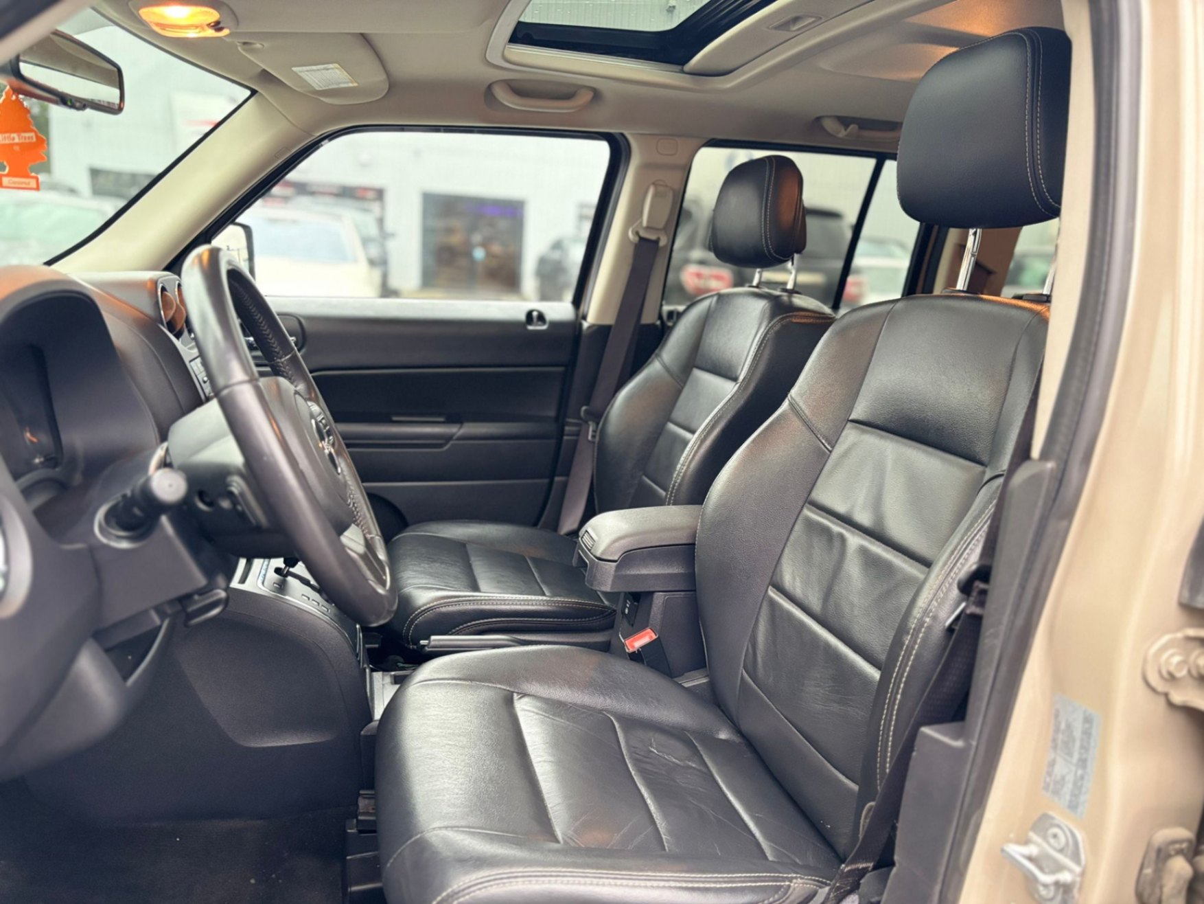 /canwestautoinc/2017-Jeep-Patriot-12209071849618458.jpg