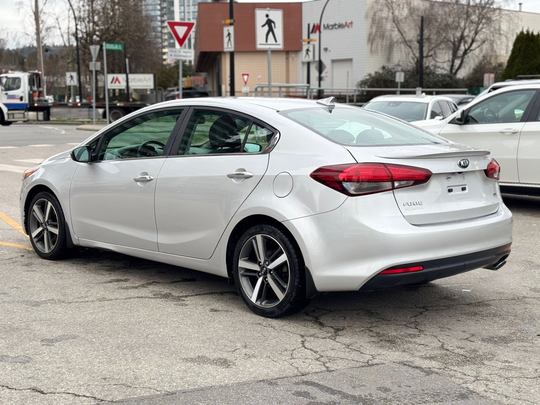 /canwestautoinc/2017-Kia-Forte-5481927706794338.jpg