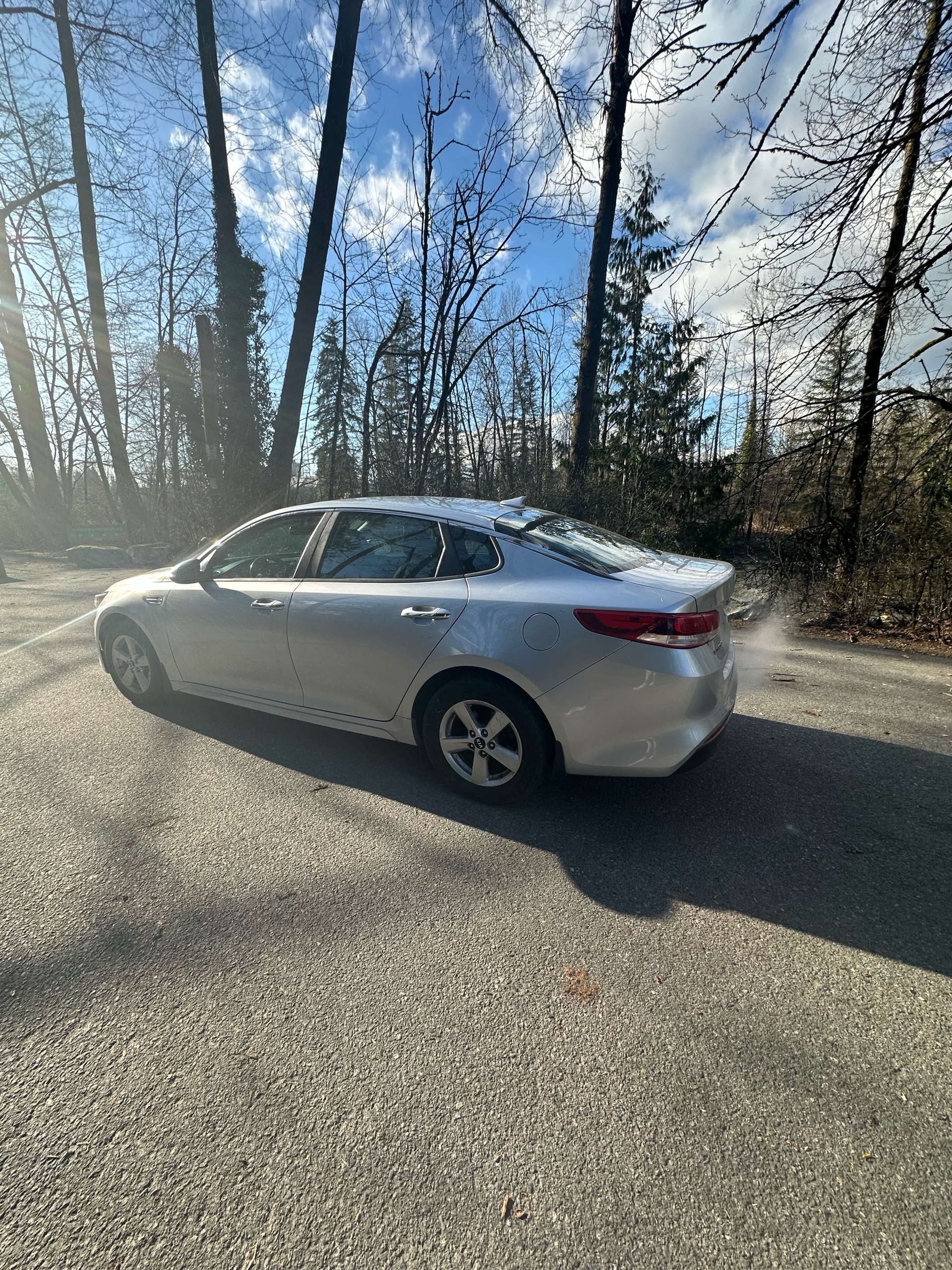 /canwestautoinc/2017-Kia-Optima-8056289564617778.jpg