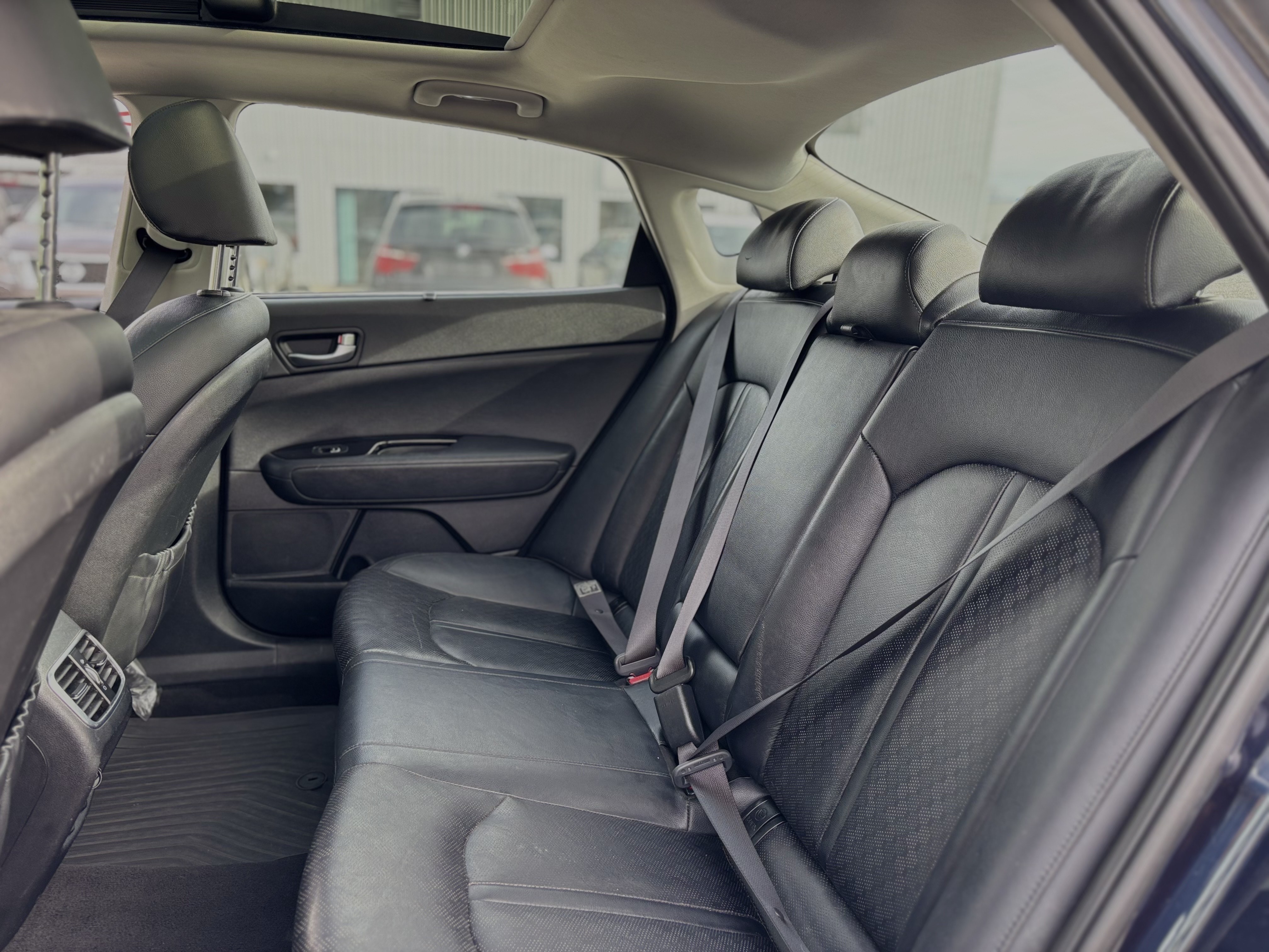 /canwestautoinc/2017-Kia-OptimaHybrid-43381185755382035.jpg
