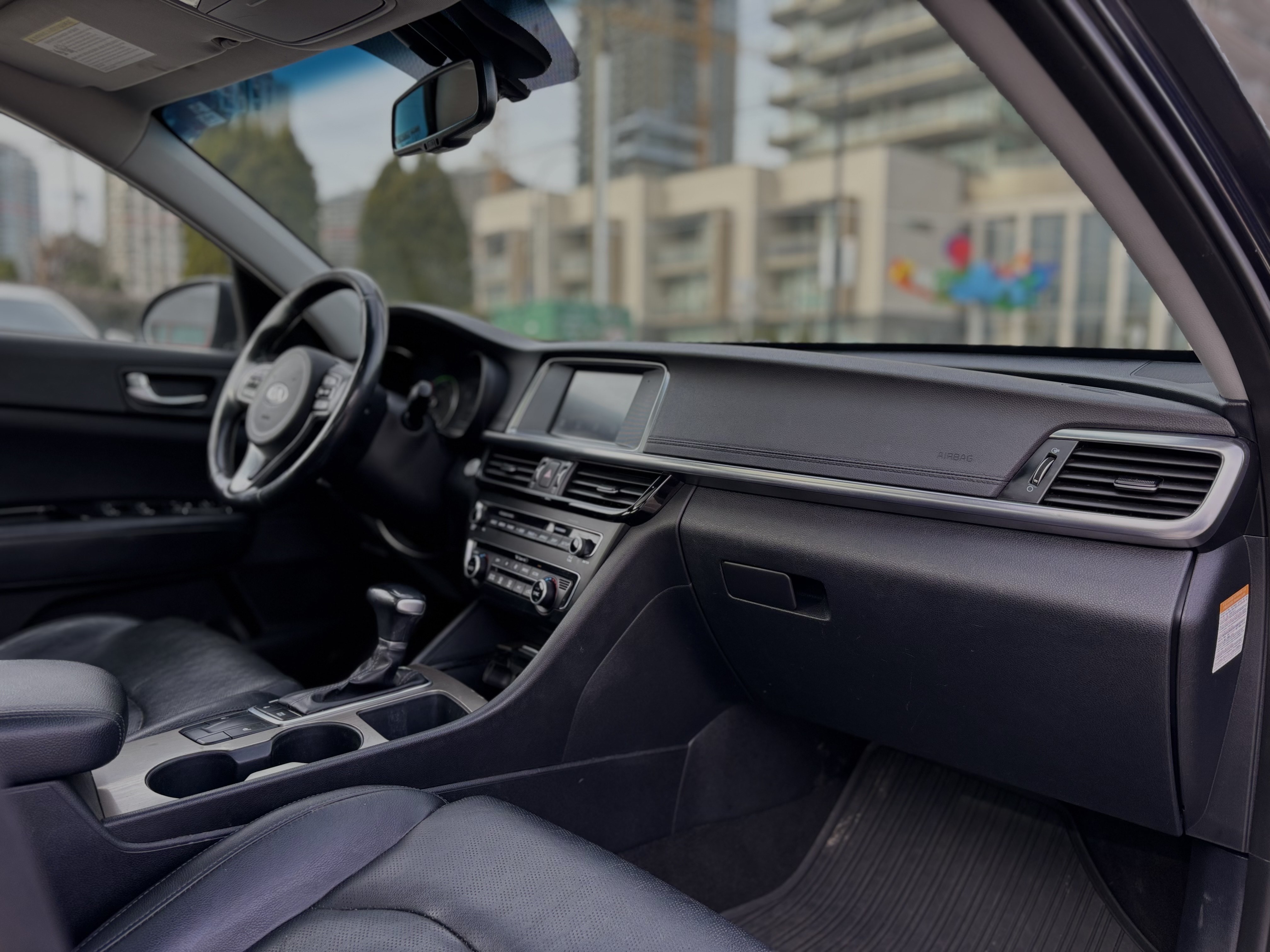 /canwestautoinc/2017-Kia-OptimaHybrid-7153848791730173.jpg