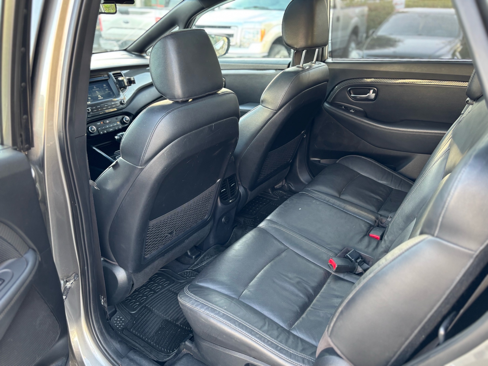 /canwestautoinc/2017-Kia-Rondo-5196686254637033.jpg