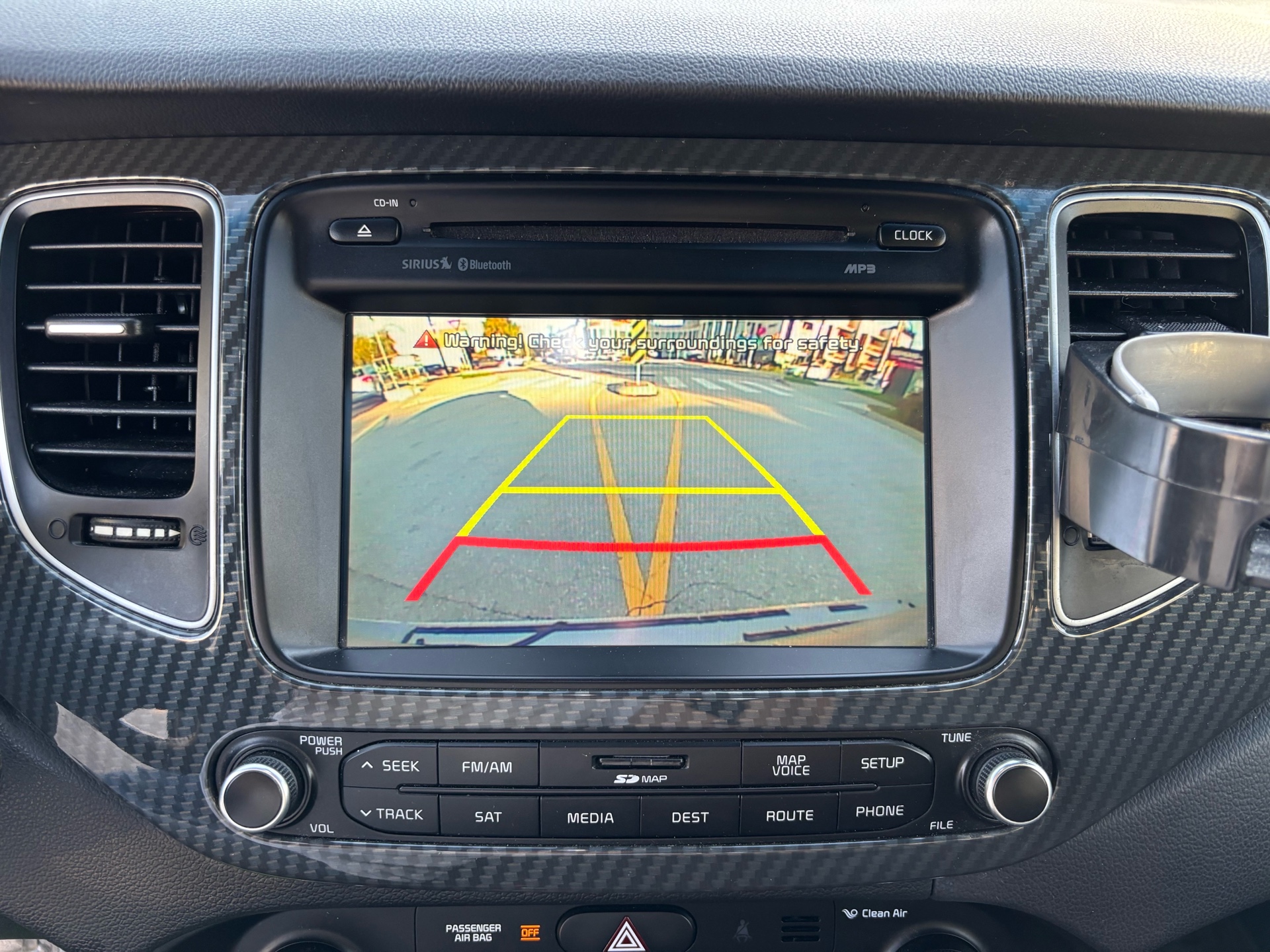 /canwestautoinc/2017-Kia-Rondo-984995401796317.jpg
