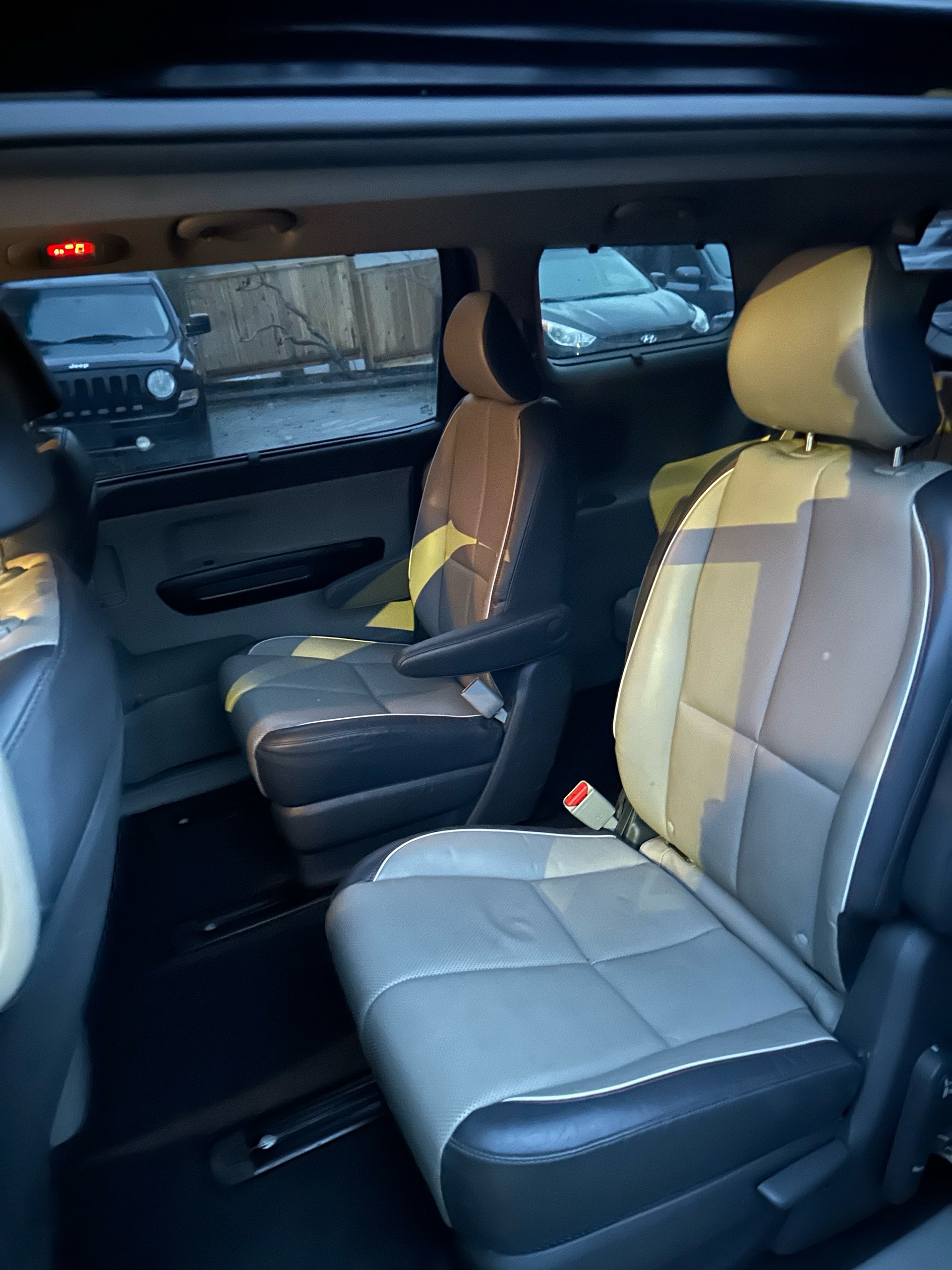 /canwestautoinc/2017-Kia-Sedona-04690451358520753.jpg