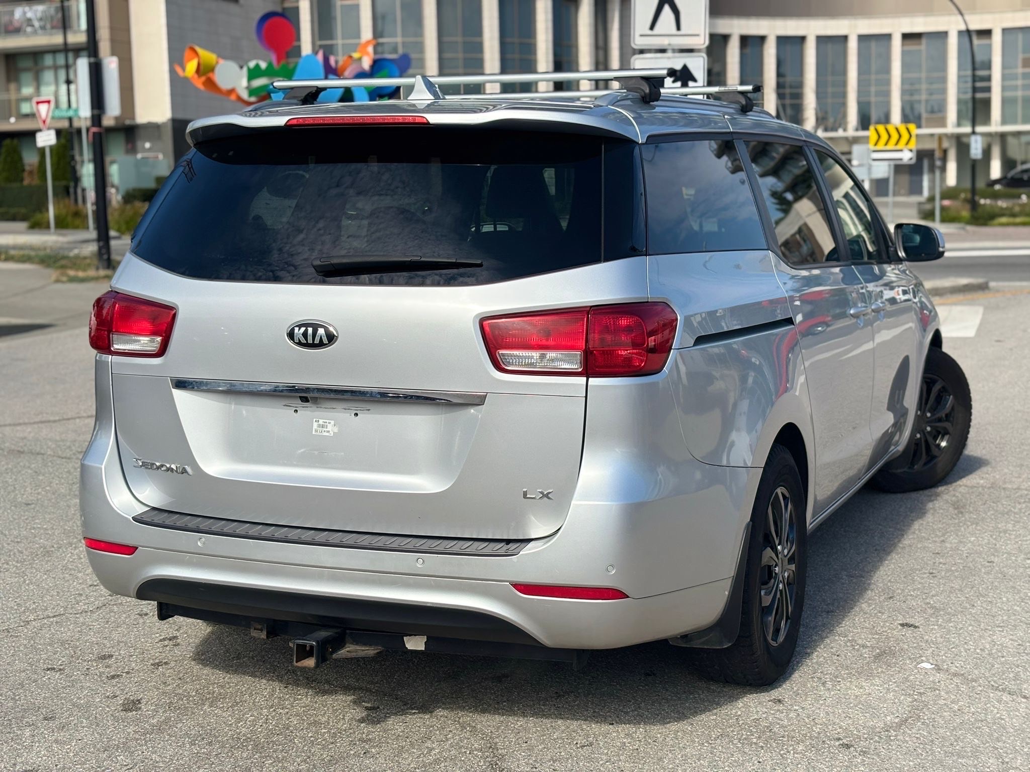 /canwestautoinc/2017-Kia-Sedona-4368305741478411.jpg