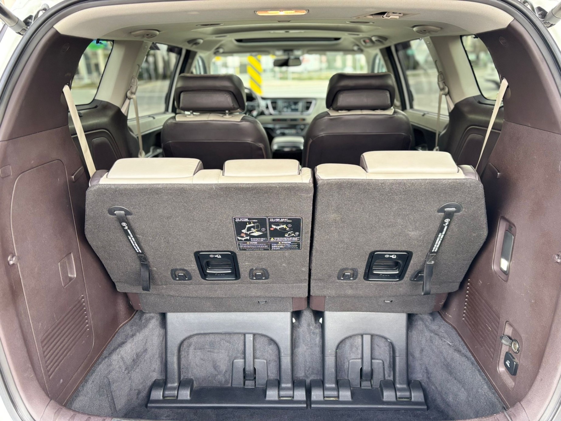 /canwestautoinc/2017-Kia-Sedona-49211960312146097.jpg