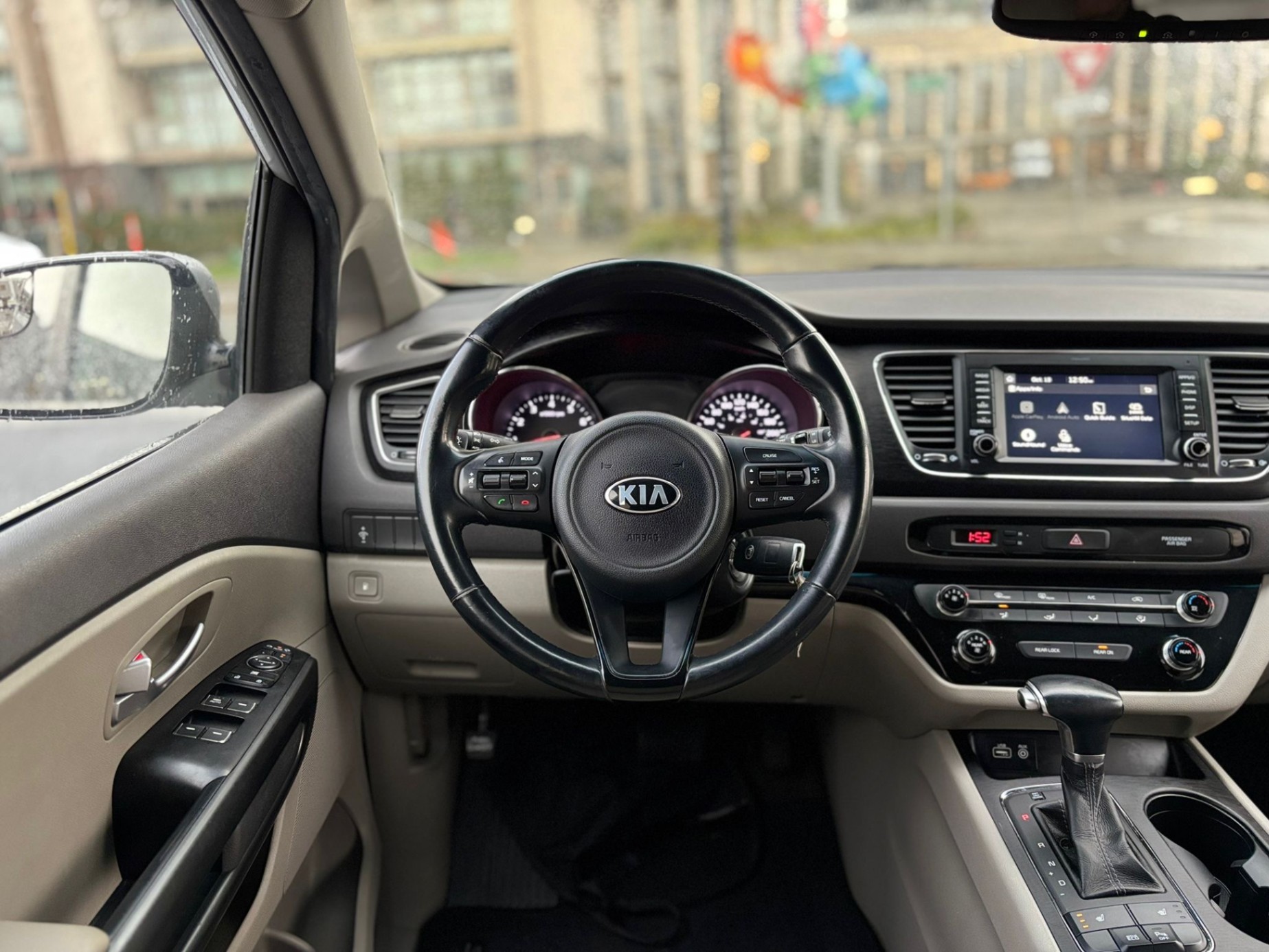 /canwestautoinc/2017-Kia-Sedona-5253308780264618.jpg