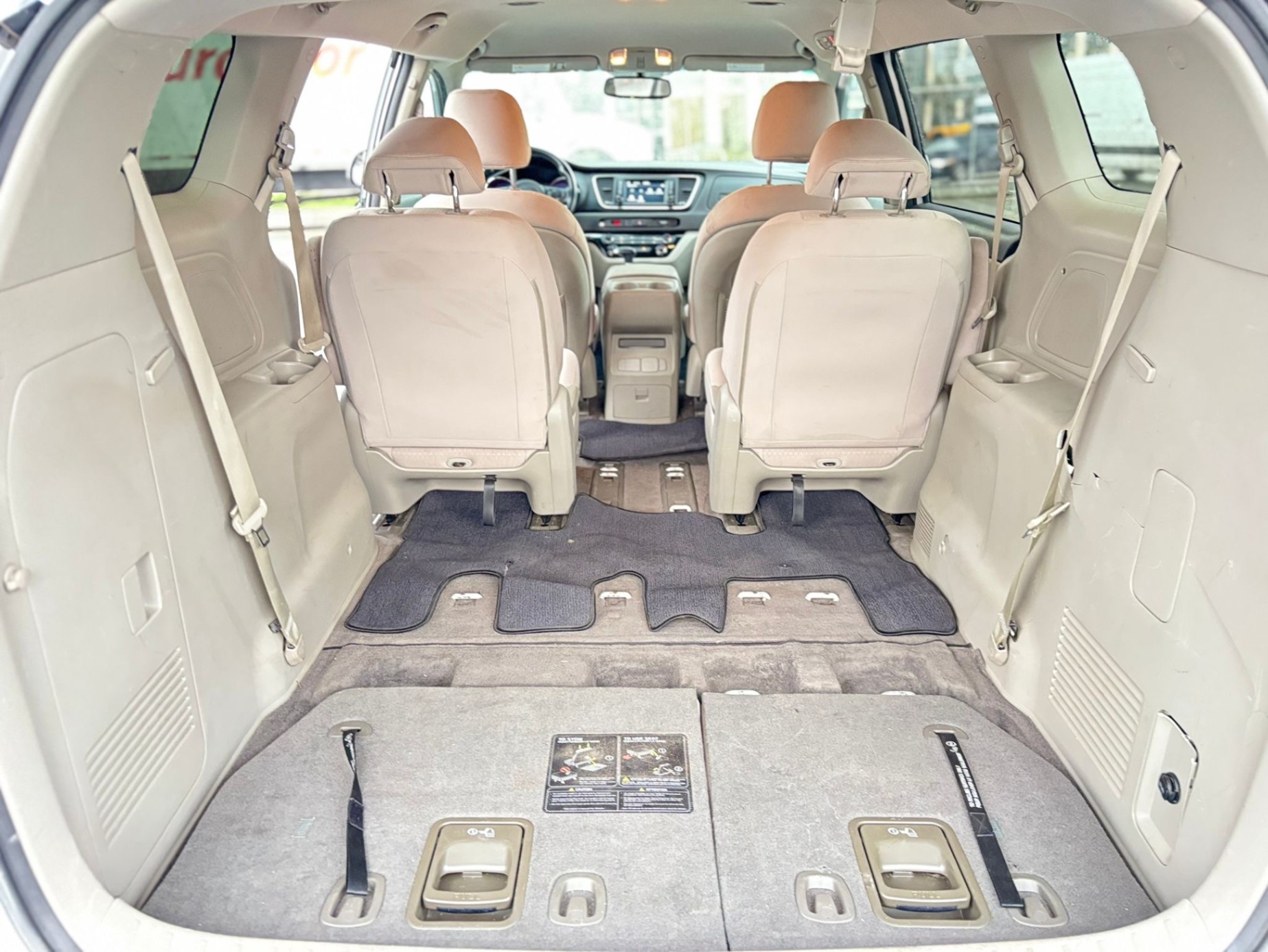 /canwestautoinc/2017-Kia-Sedona-5547967921915258.jpg