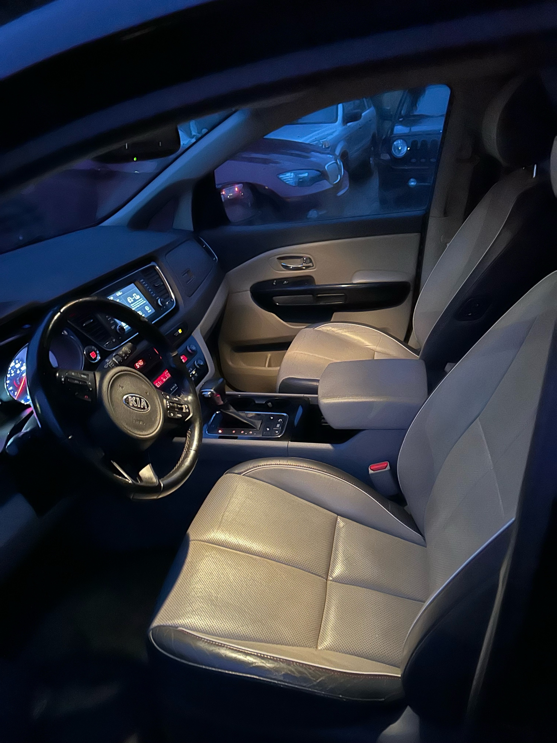/canwestautoinc/2017-Kia-Sedona-7751586330045341.jpg