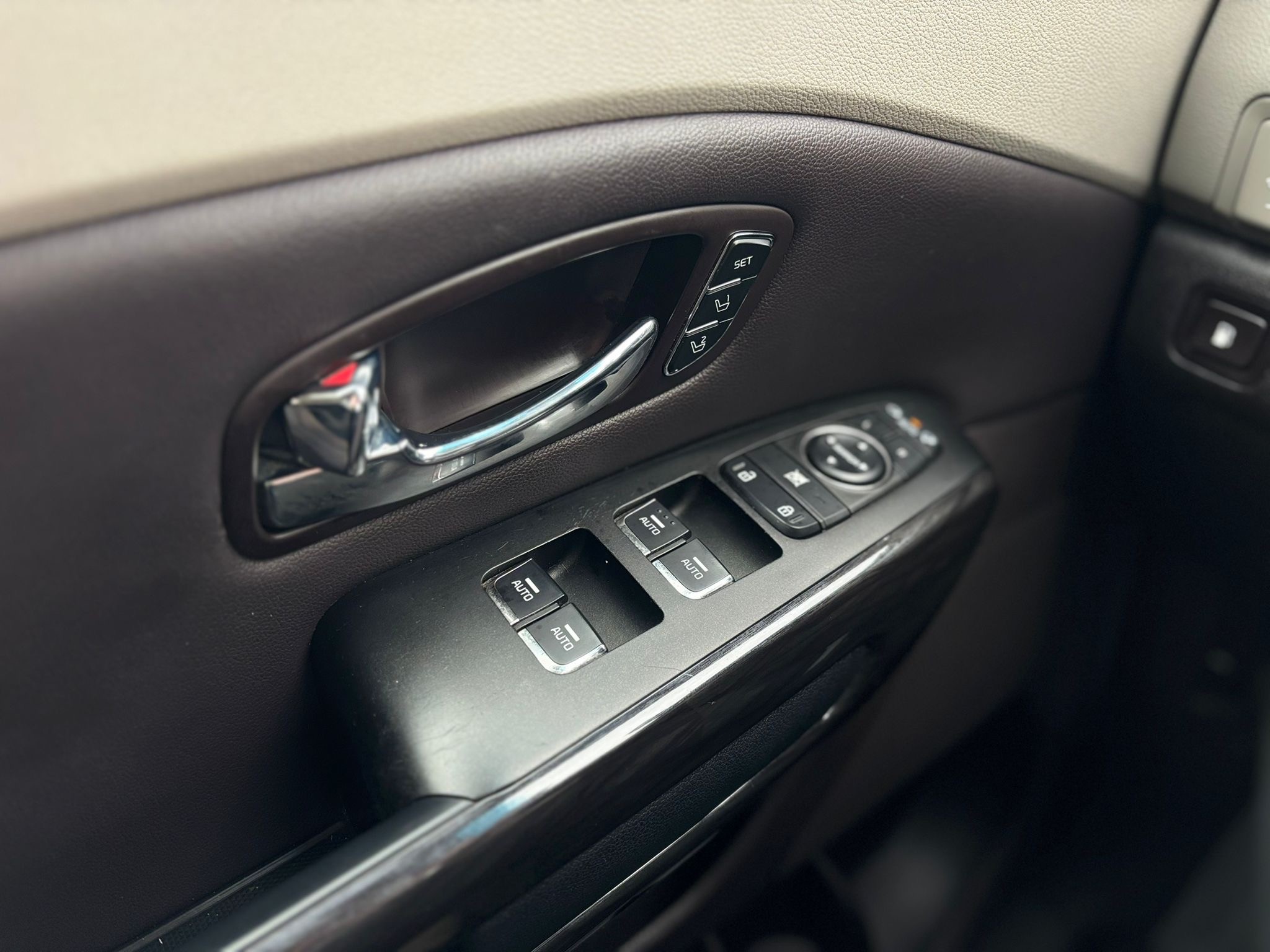 /canwestautoinc/2017-Kia-Sedona-8020292180781057.jpg