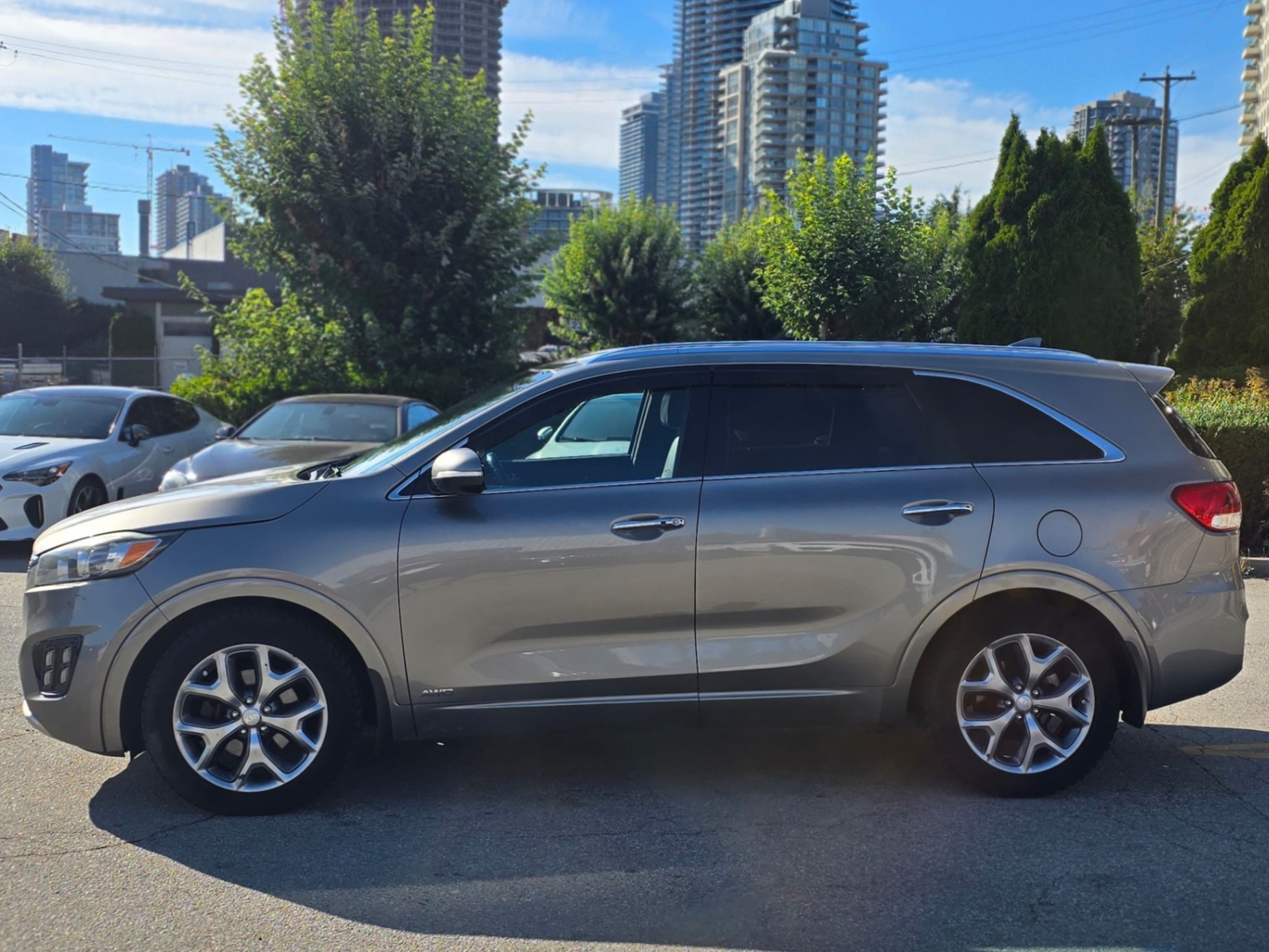 /canwestautoinc/2017-Kia-Sorento-017582290325180105.jpg