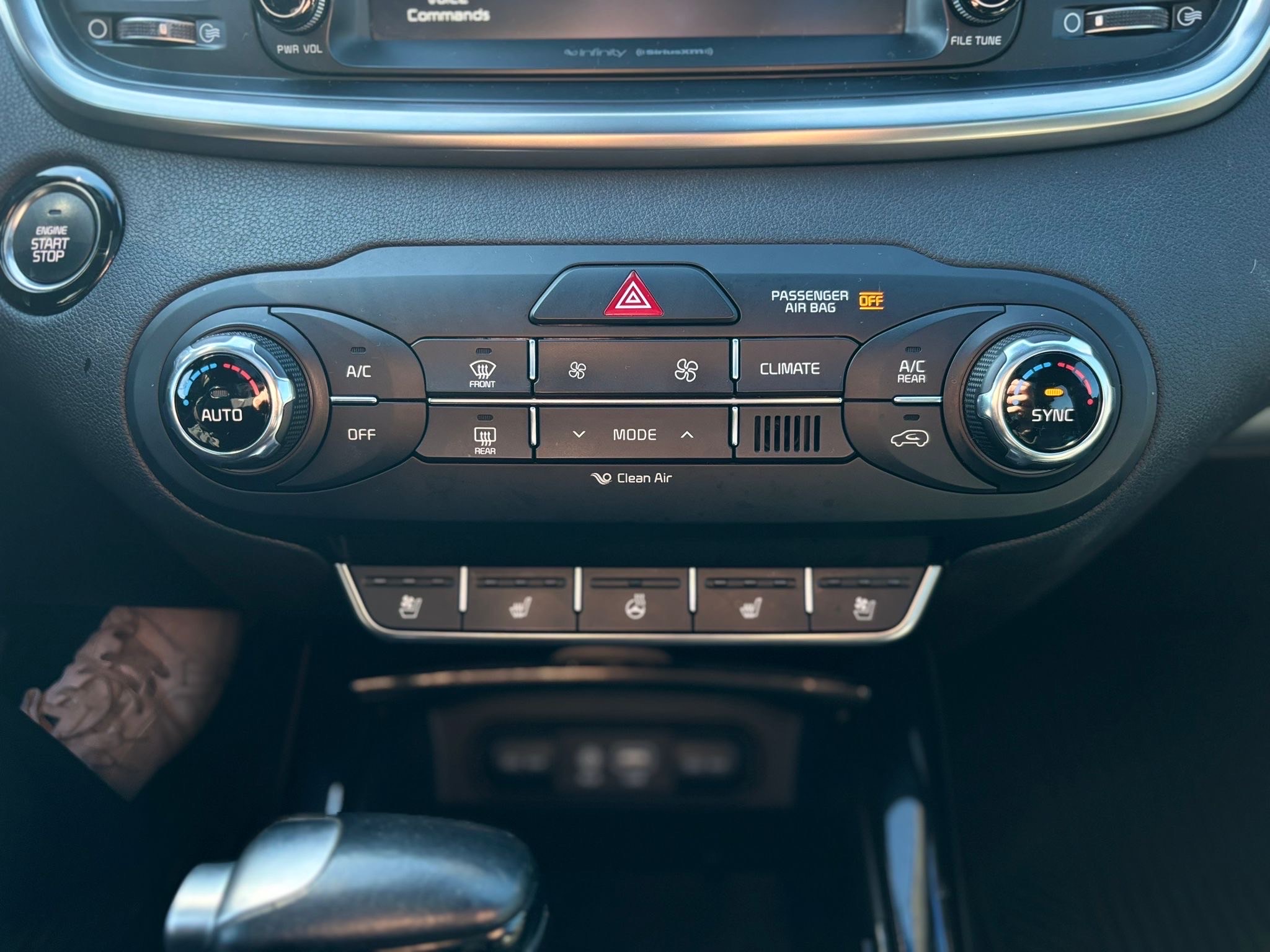 /canwestautoinc/2017-Kia-Sorento-6309538000448613.jpg