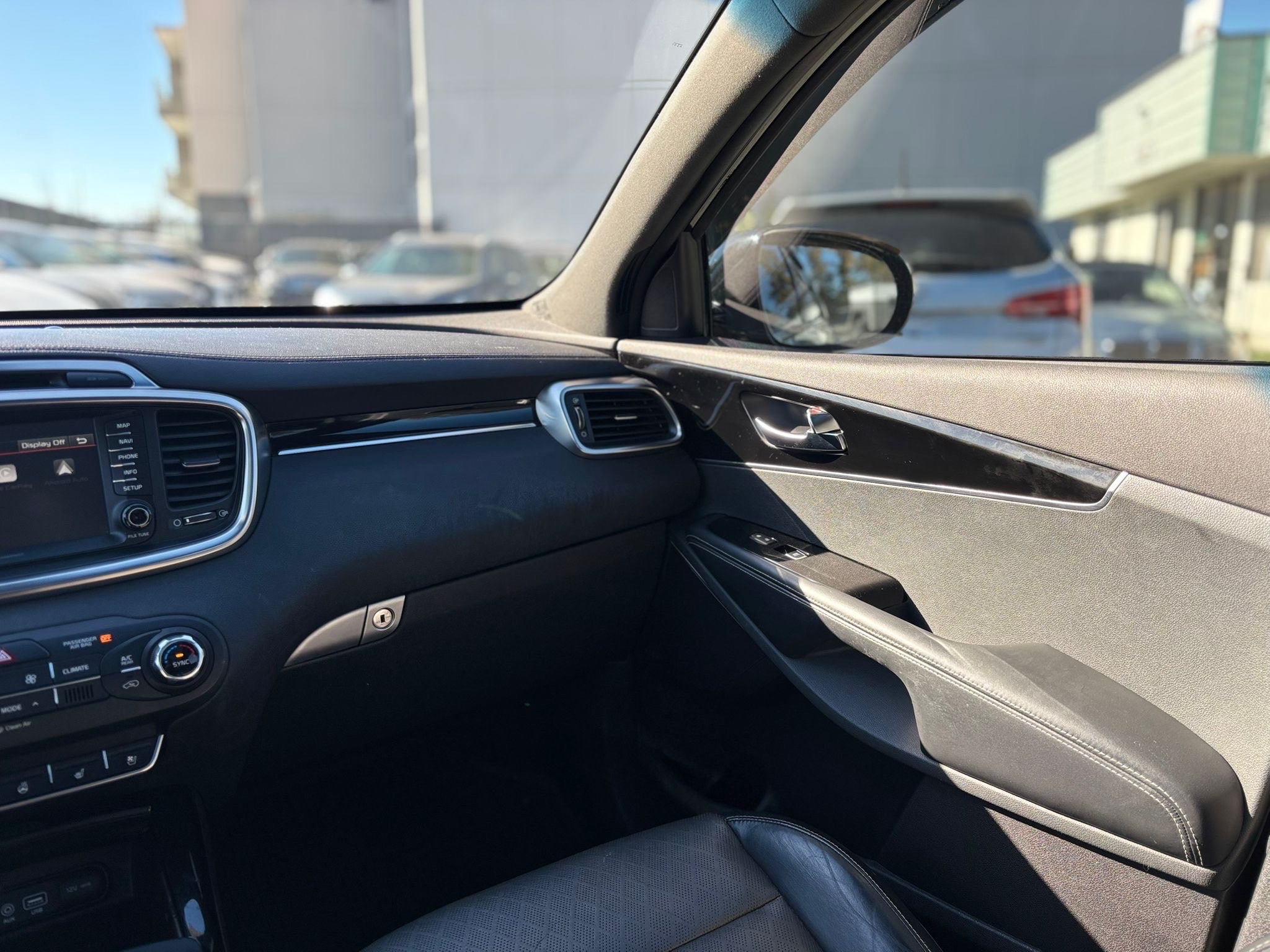 /canwestautoinc/2017-Kia-Sorento-9927353367683467.jpg