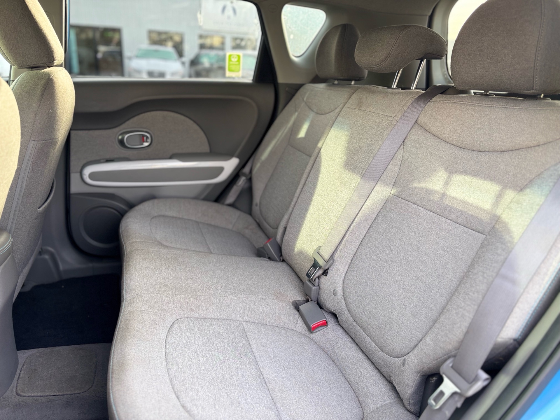 /canwestautoinc/2017-Kia-SoulEV-2743919819454501.jpg