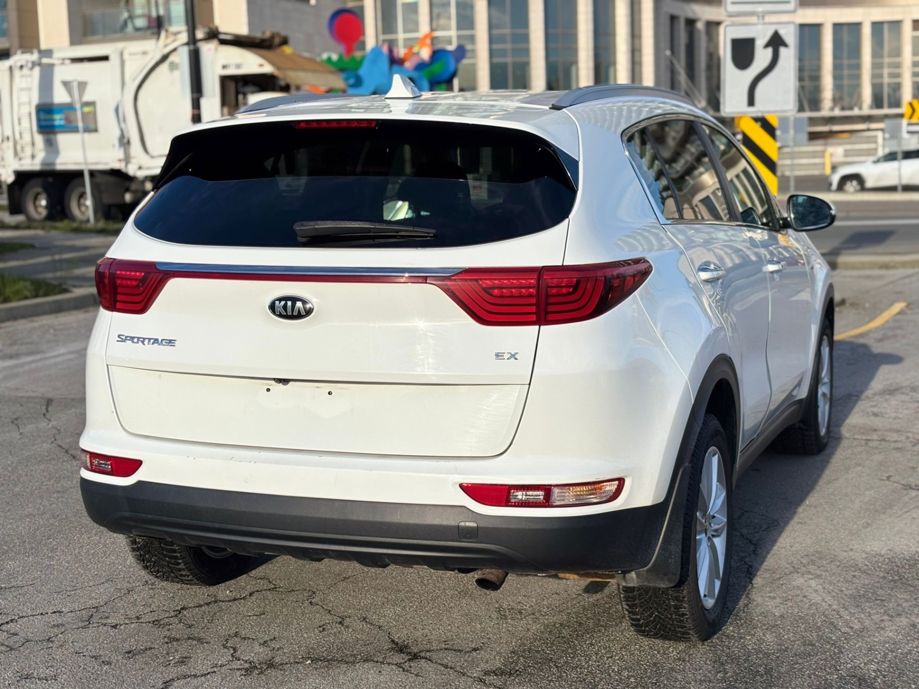 /canwestautoinc/2017-Kia-Sportage-29496703460019247.jpg