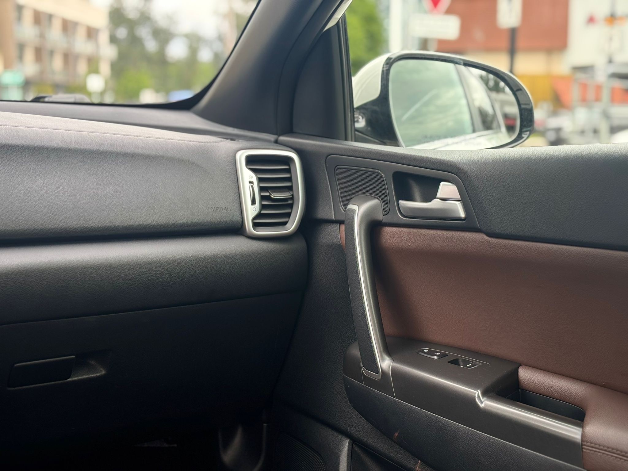 /canwestautoinc/2017-Kia-Sportage-419747250335186.jpg
