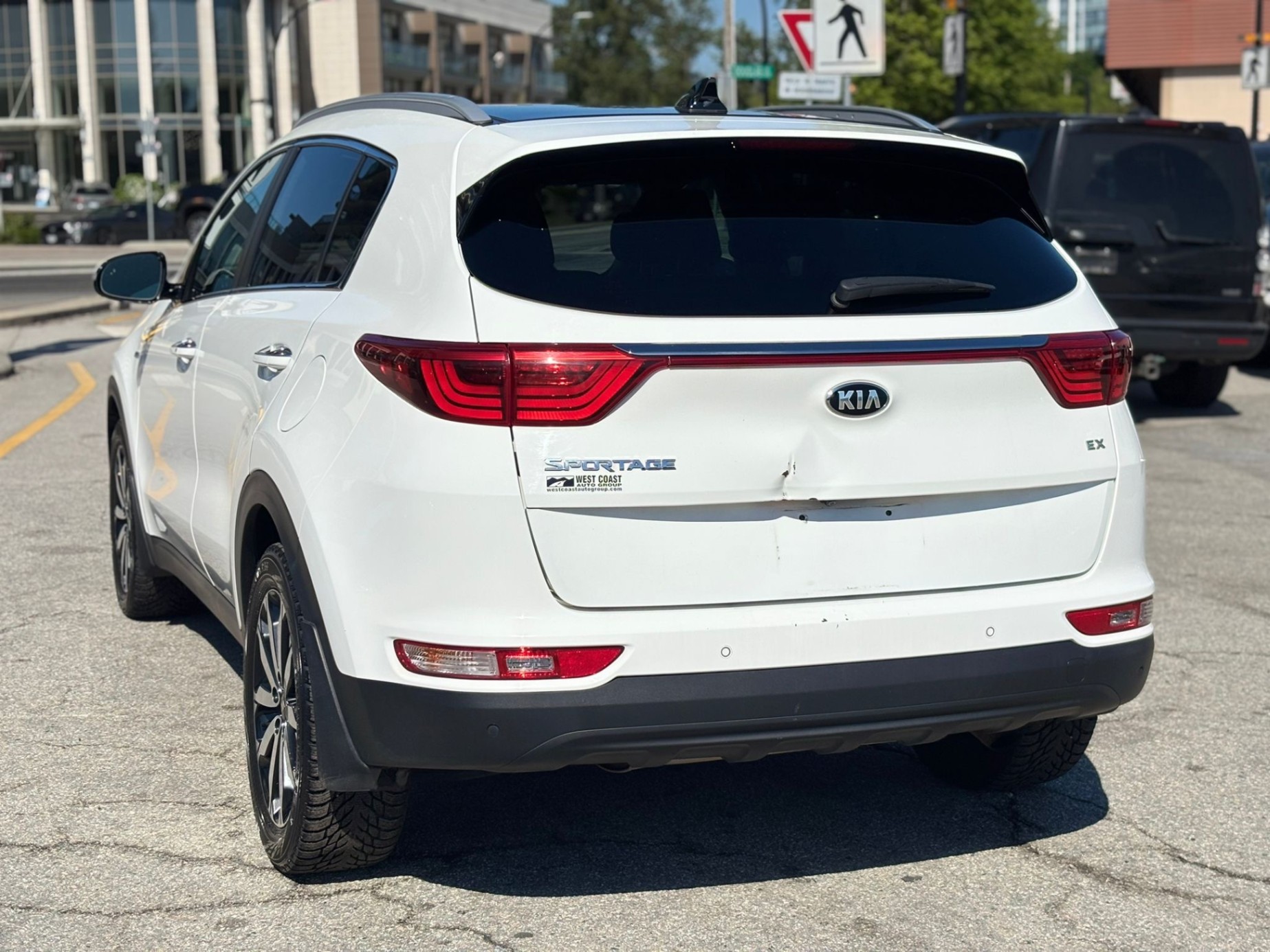 /canwestautoinc/2017-Kia-Sportage-6786276013897465.jpg
