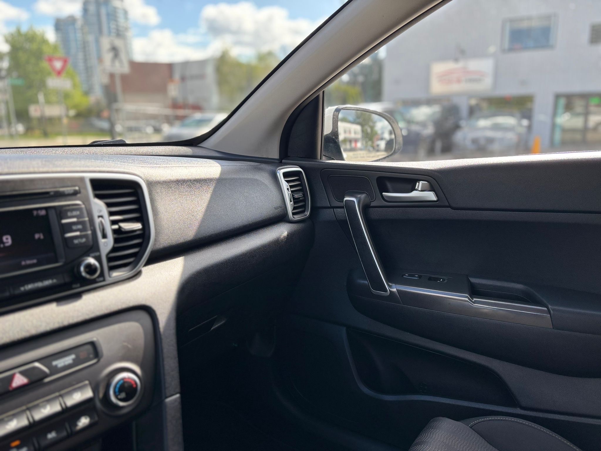/canwestautoinc/2017-Kia-Sportage-8533690147240935.jpg