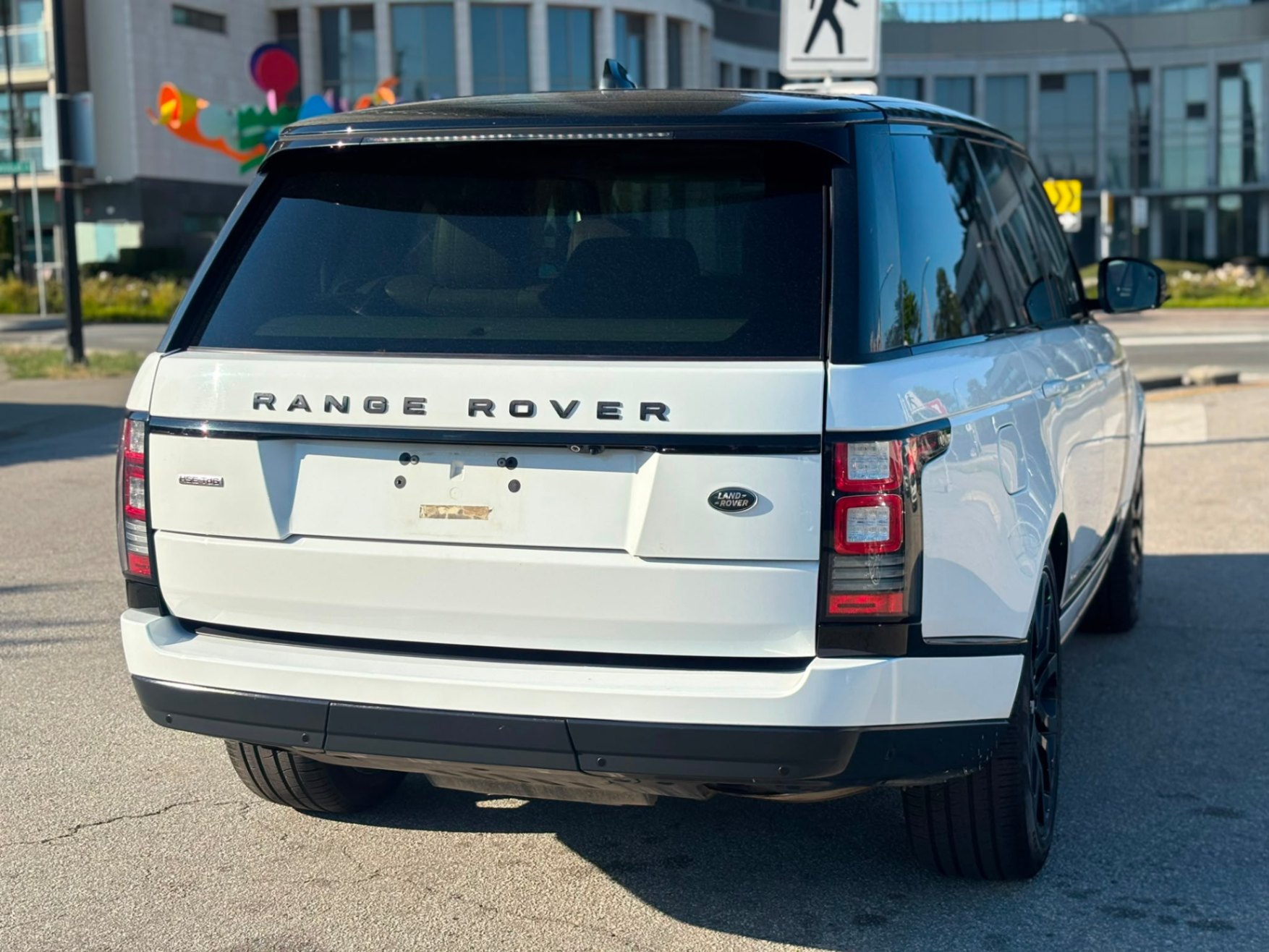 /canwestautoinc/2017-LandRover-RangeRover-6441144224308923.jpg